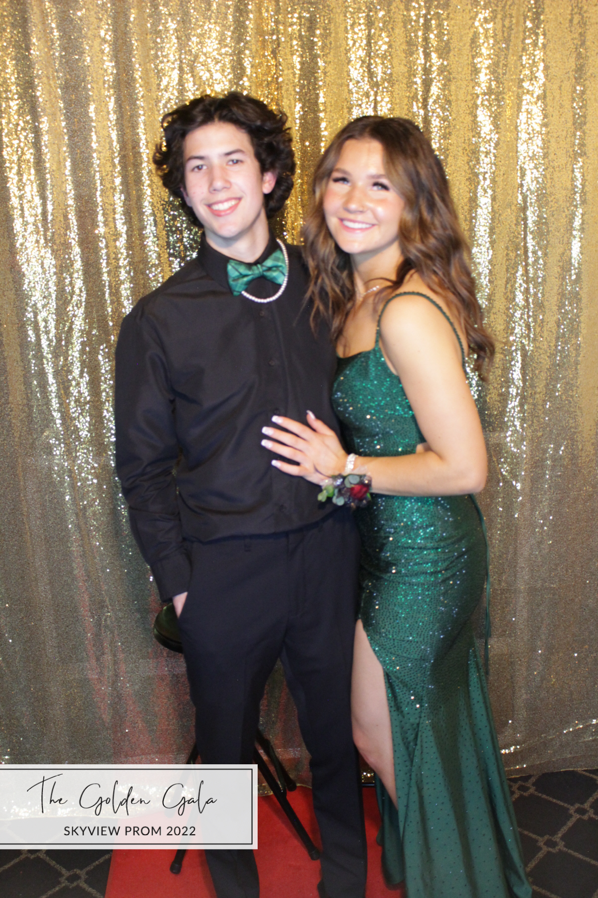 Skyview Prom | View more photos from the event at gallery.photoboothbillings.com/u/PhotoBoothBillings/Skyview-Prom