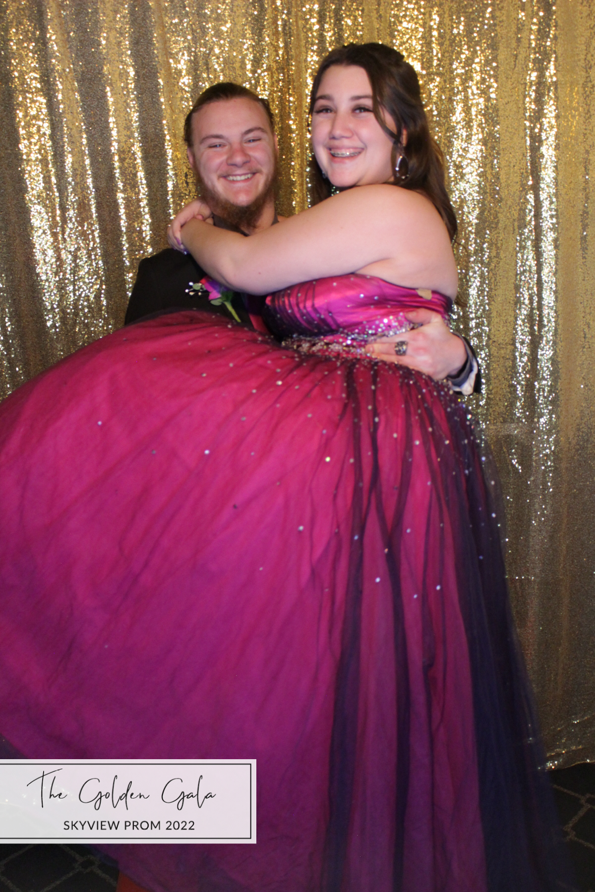 Skyview Prom | View more photos from the event at gallery.photoboothbillings.com/u/PhotoBoothBillings/Skyview-Prom