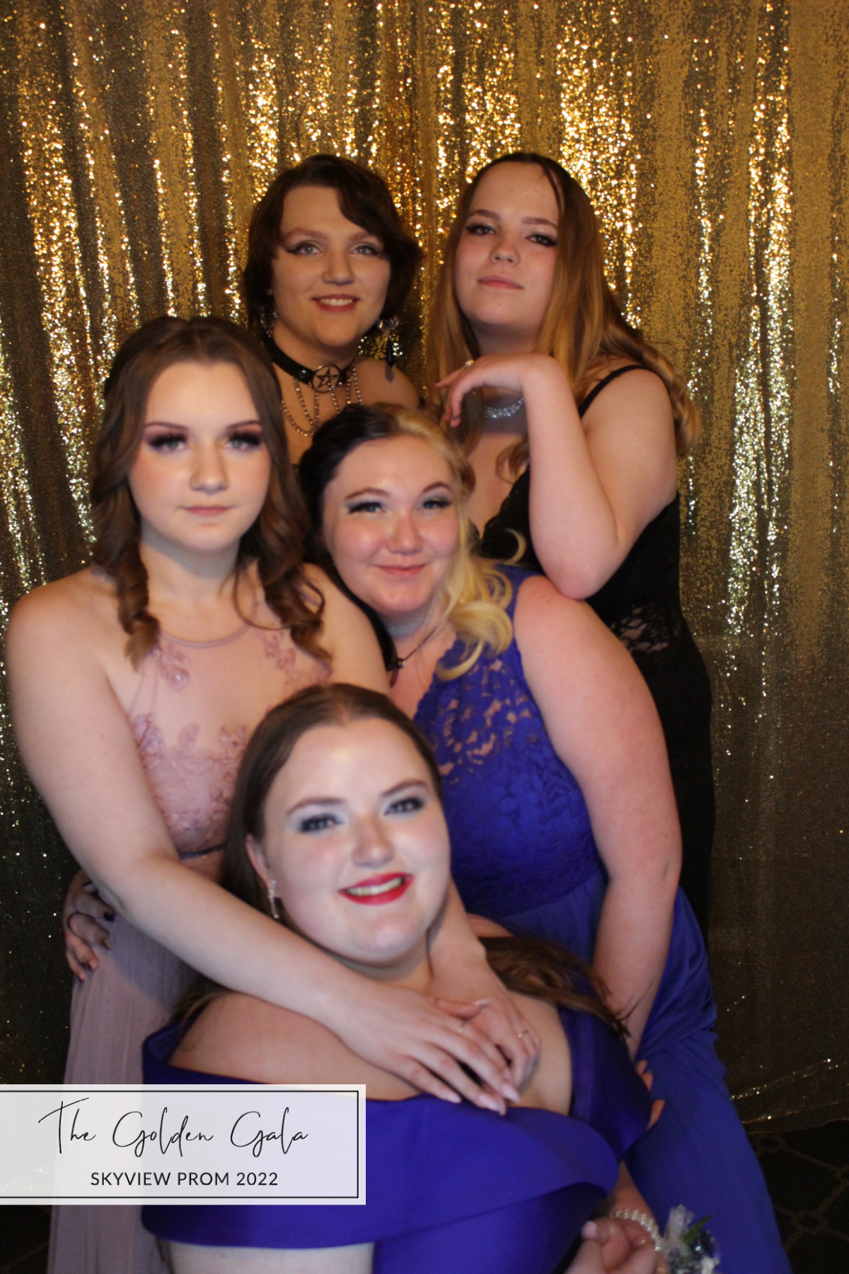 Skyview Prom | View more photos from the event at gallery.photoboothbillings.com/u/PhotoBoothBillings/Skyview-Prom