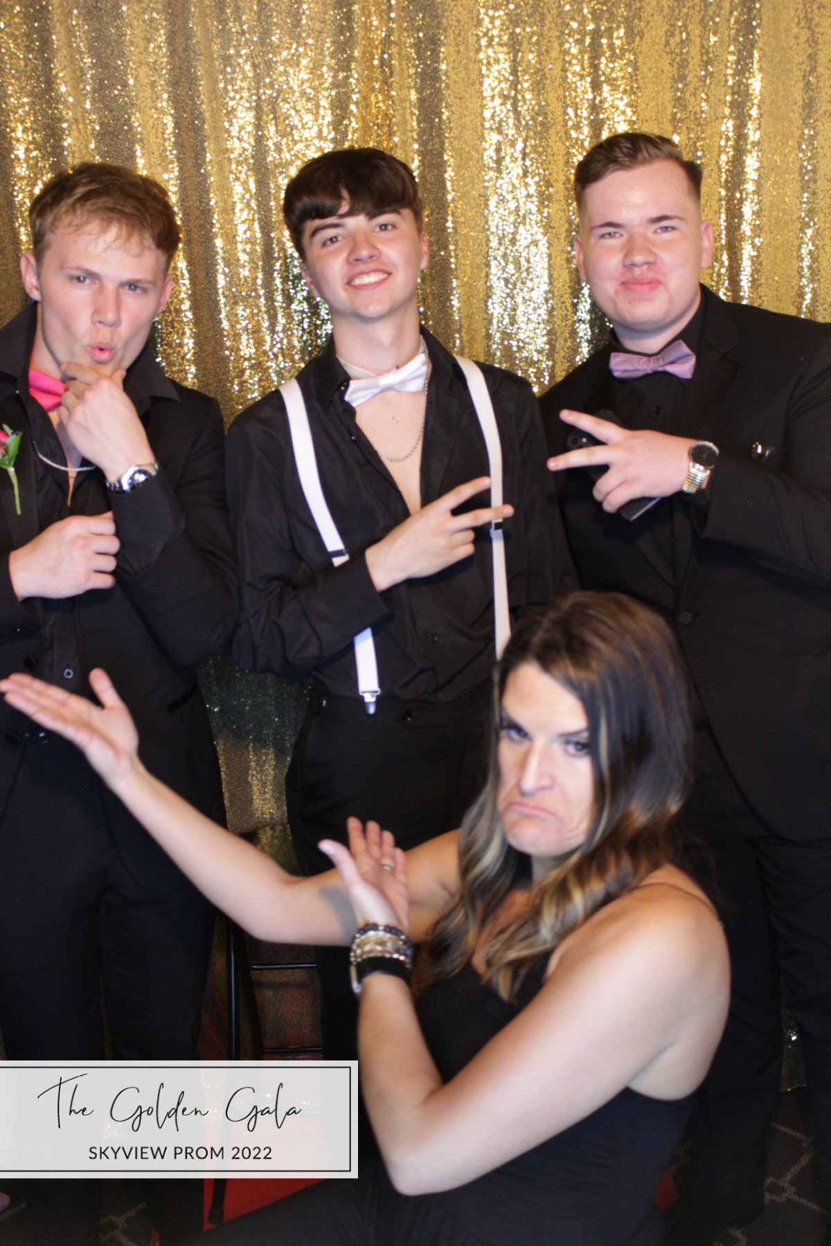 Skyview Prom | View more photos from the event at gallery.photoboothbillings.com/u/PhotoBoothBillings/Skyview-Prom