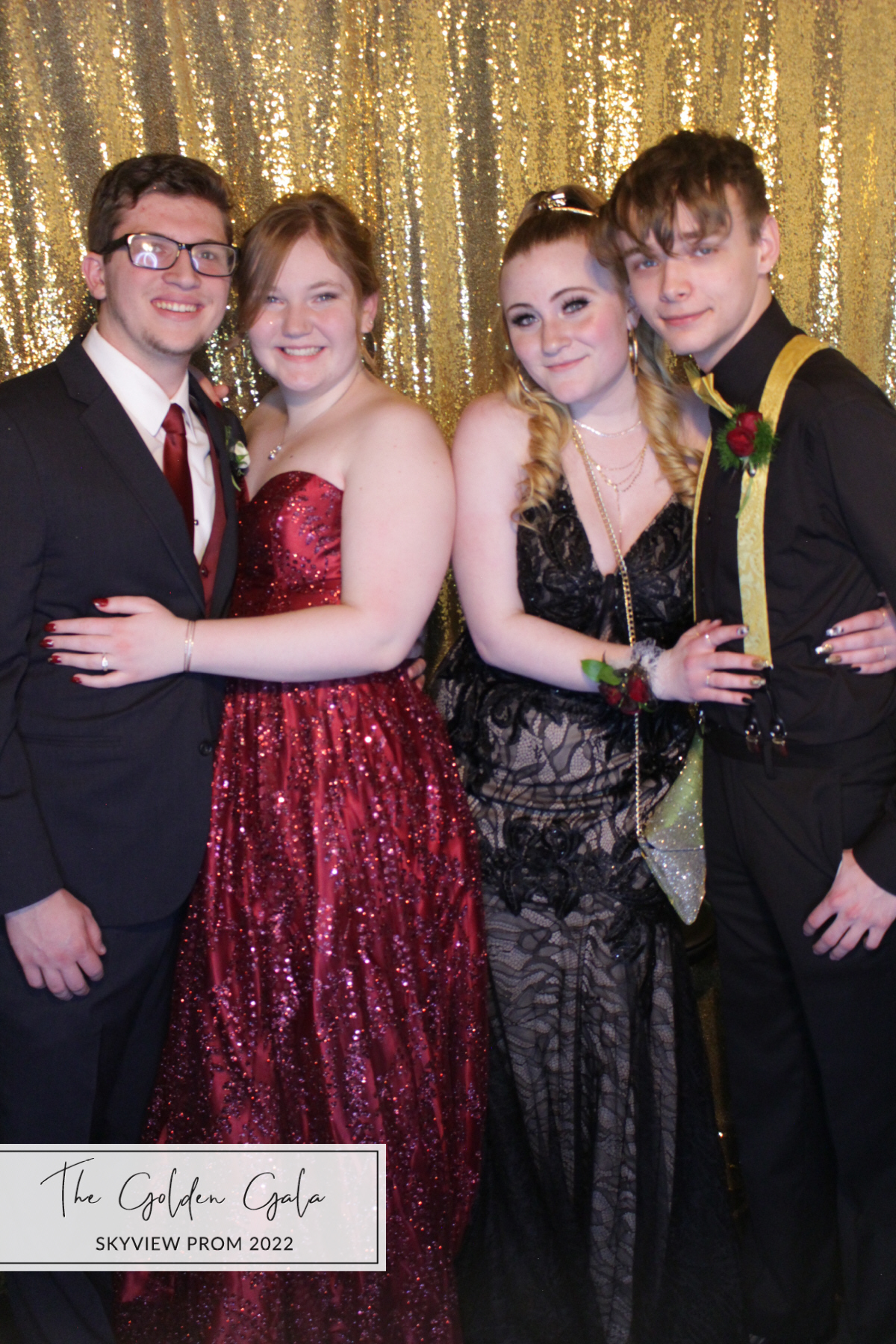 Skyview Prom | View more photos from the event at gallery.photoboothbillings.com/u/PhotoBoothBillings/Skyview-Prom