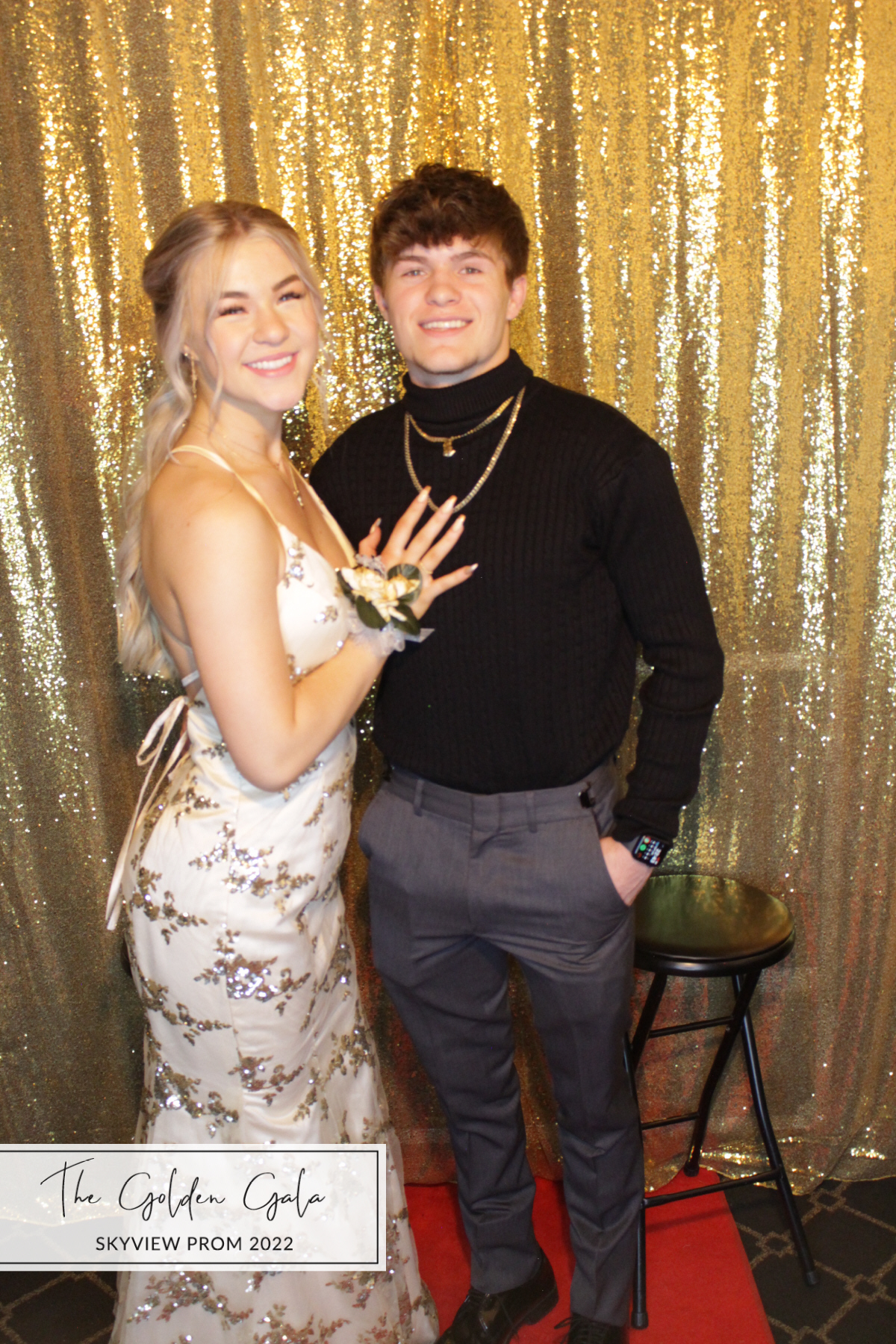 Skyview Prom | View more photos from the event at gallery.photoboothbillings.com/u/PhotoBoothBillings/Skyview-Prom