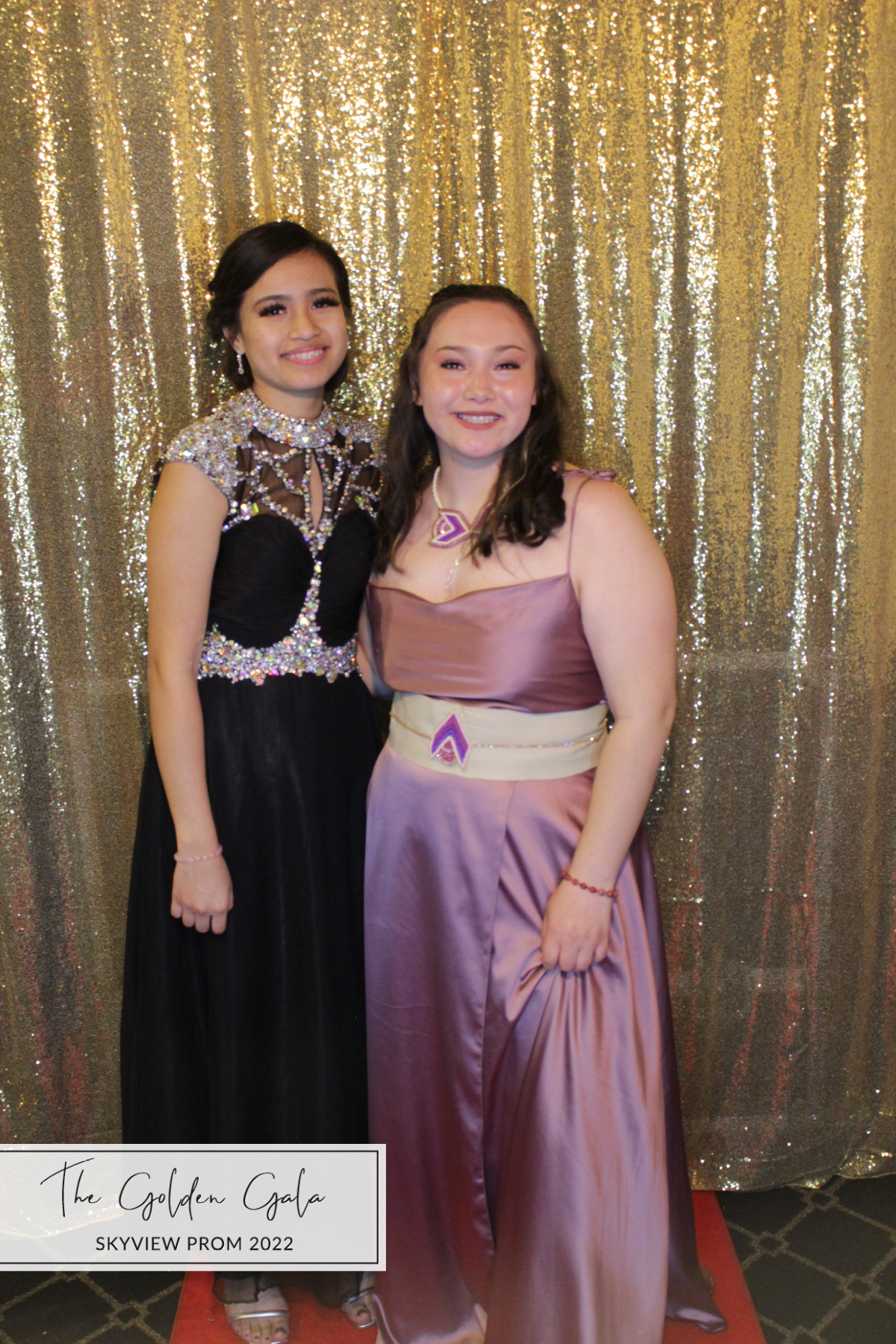 Skyview Prom | View more photos from the event at gallery.photoboothbillings.com/u/PhotoBoothBillings/Skyview-Prom