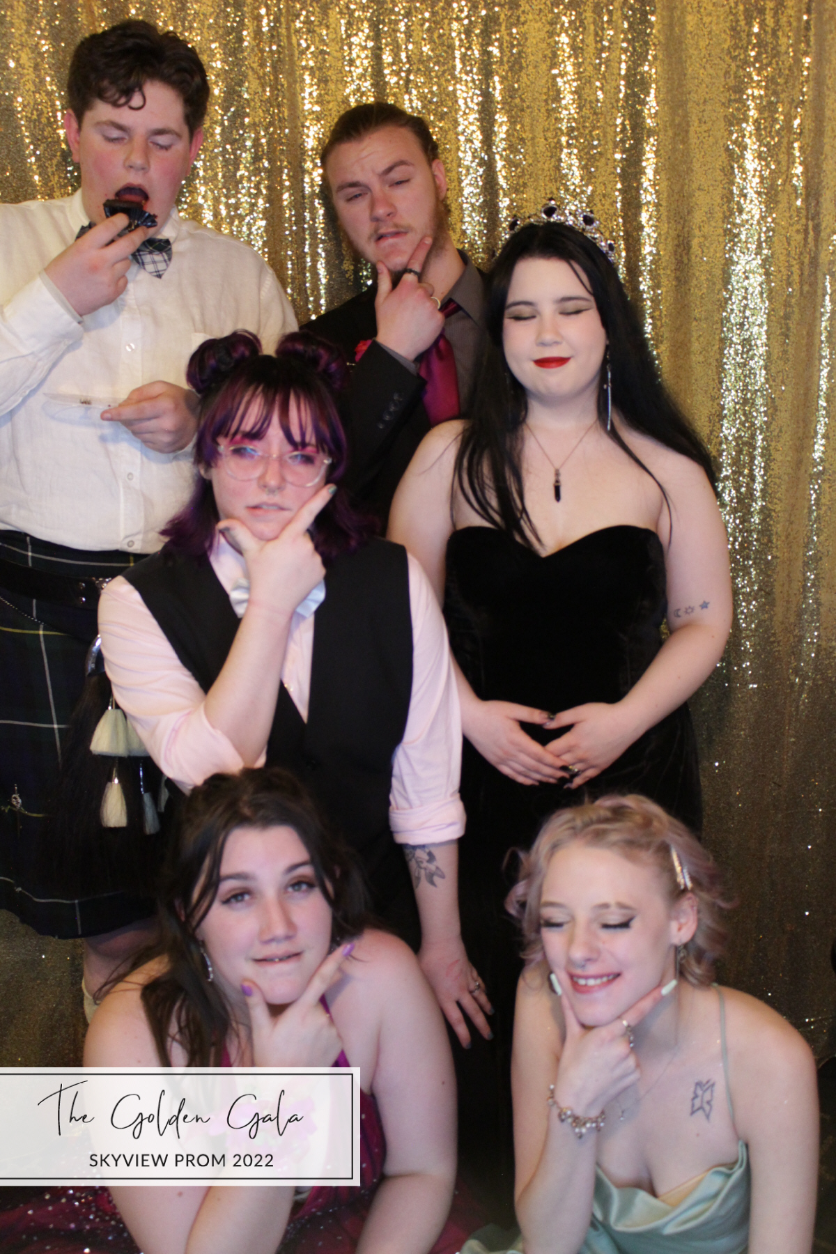 Skyview Prom | View more photos from the event at gallery.photoboothbillings.com/u/PhotoBoothBillings/Skyview-Prom
