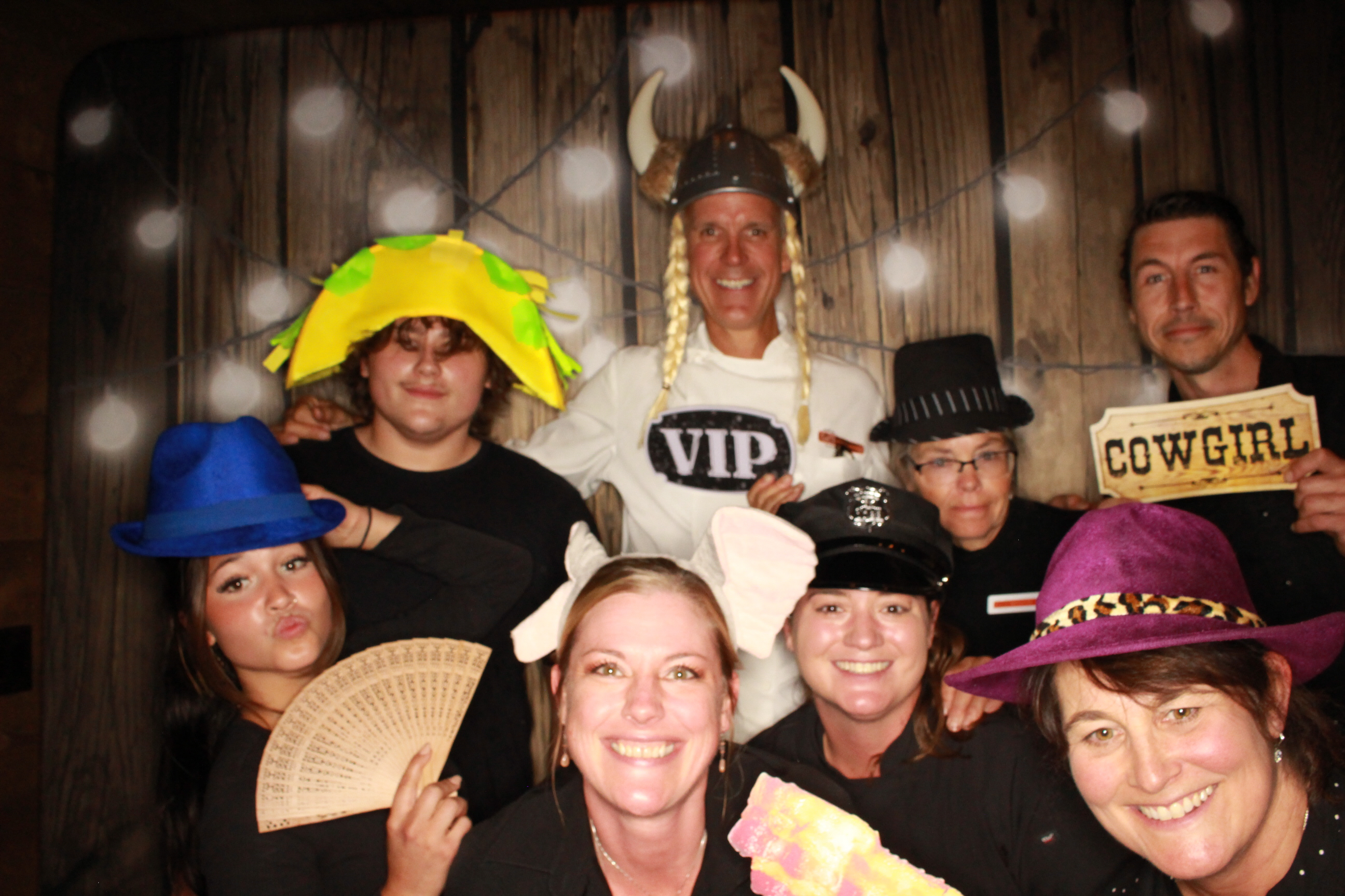 TJ and Kelli's Wedding | View more photos from the event at gallery.photoboothbillings.com/u/PhotoBoothBillings/TJ-and-Kellis-Wedding