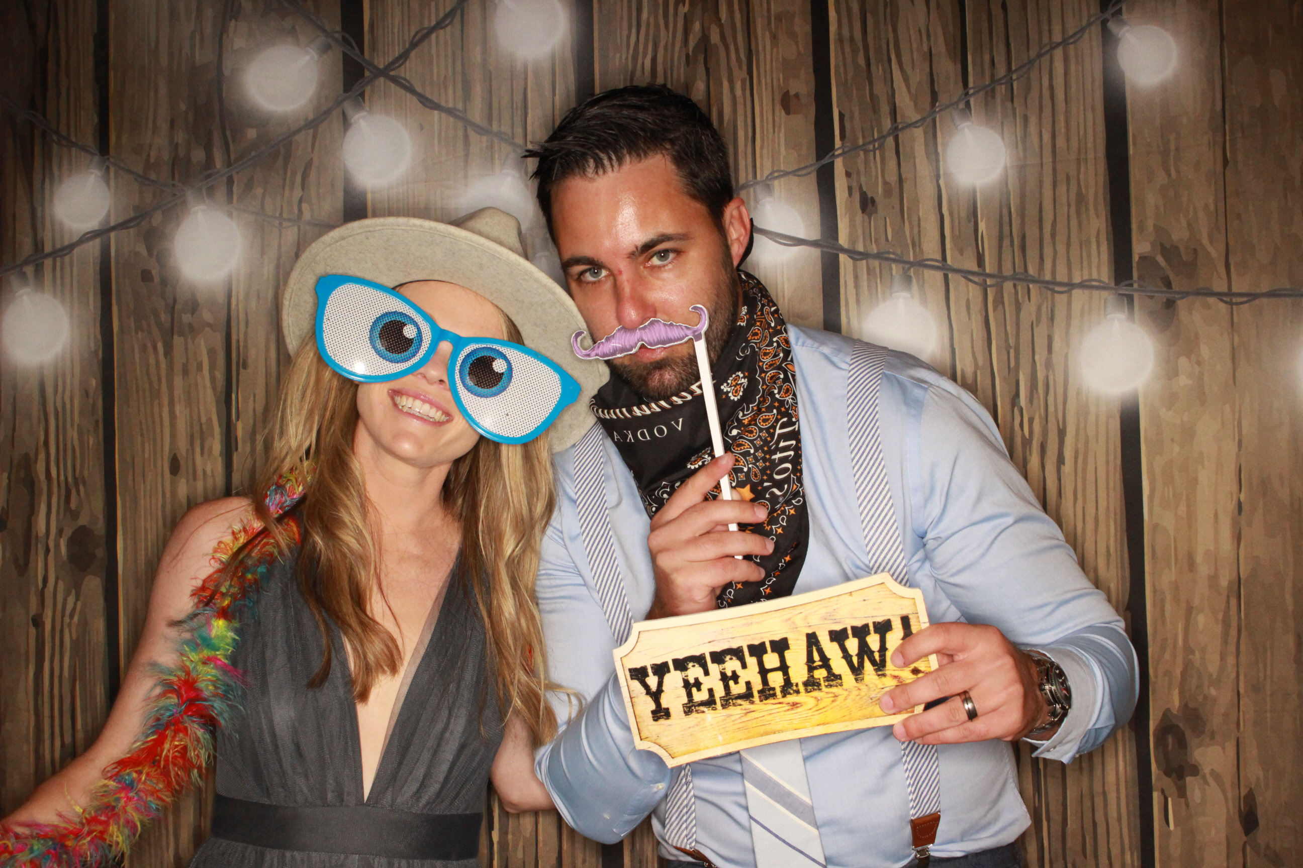 TJ and Kelli's Wedding | View more photos from the event at gallery.photoboothbillings.com/u/PhotoBoothBillings/TJ-and-Kellis-Wedding