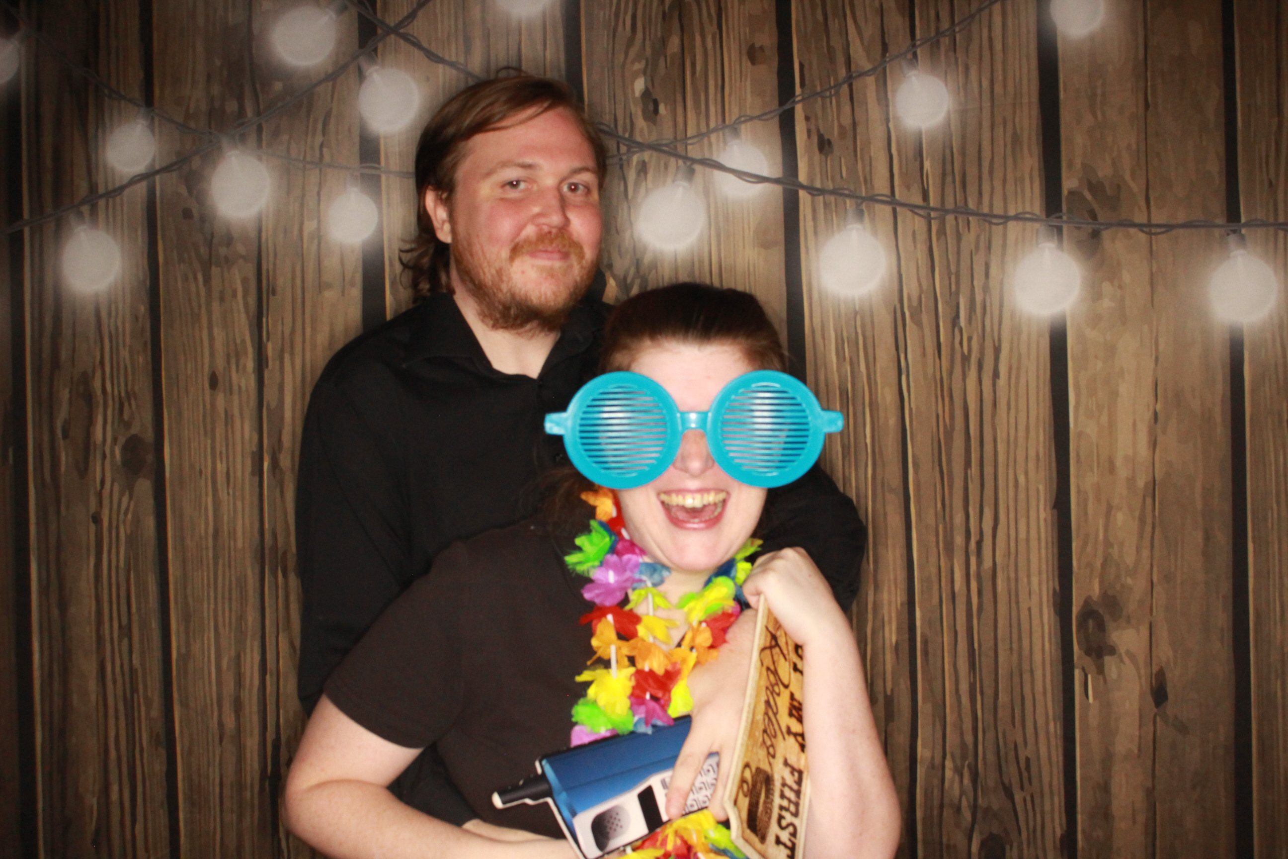 TJ and Kelli's Wedding | View more photos from the event at gallery.photoboothbillings.com/u/PhotoBoothBillings/TJ-and-Kellis-Wedding