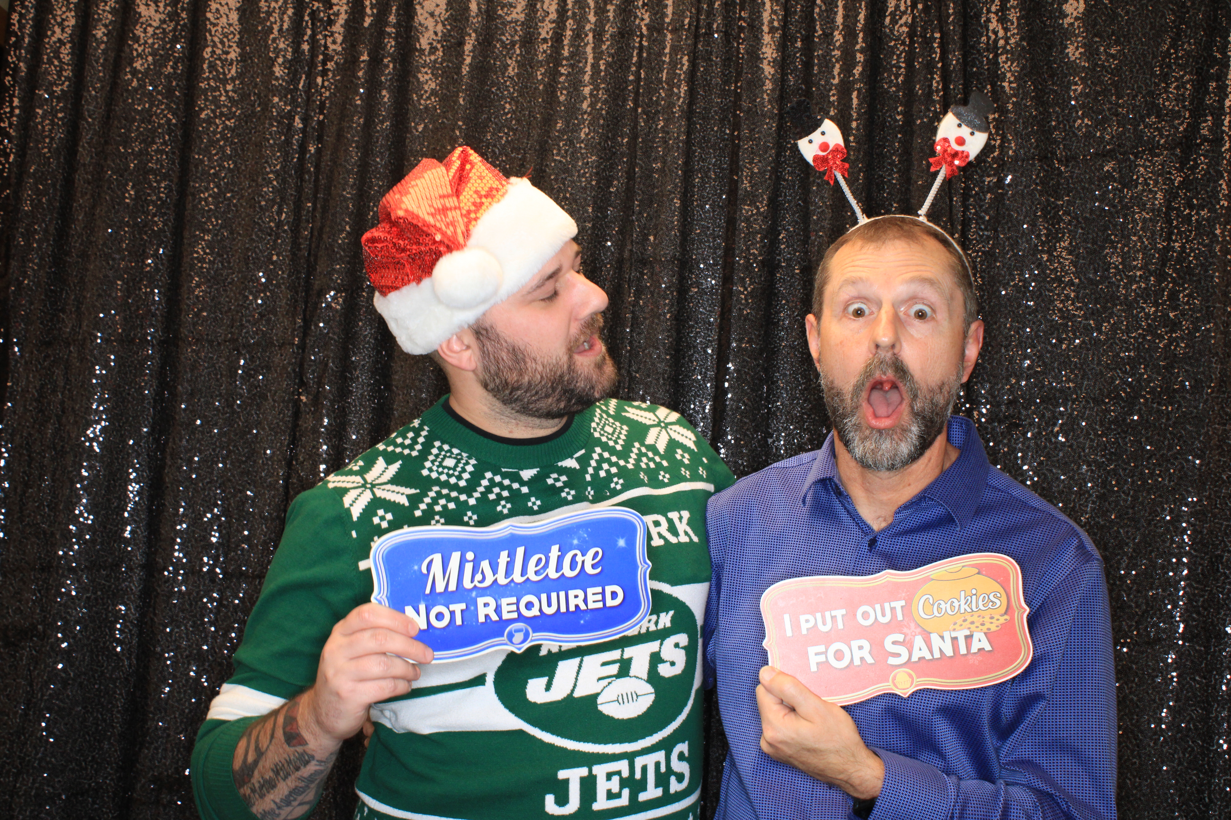 VFCU Holiday Party | View more photos from the event at gallery.photoboothbillings.com/u/PhotoBoothBillings/VFCU-Holiday-Party
