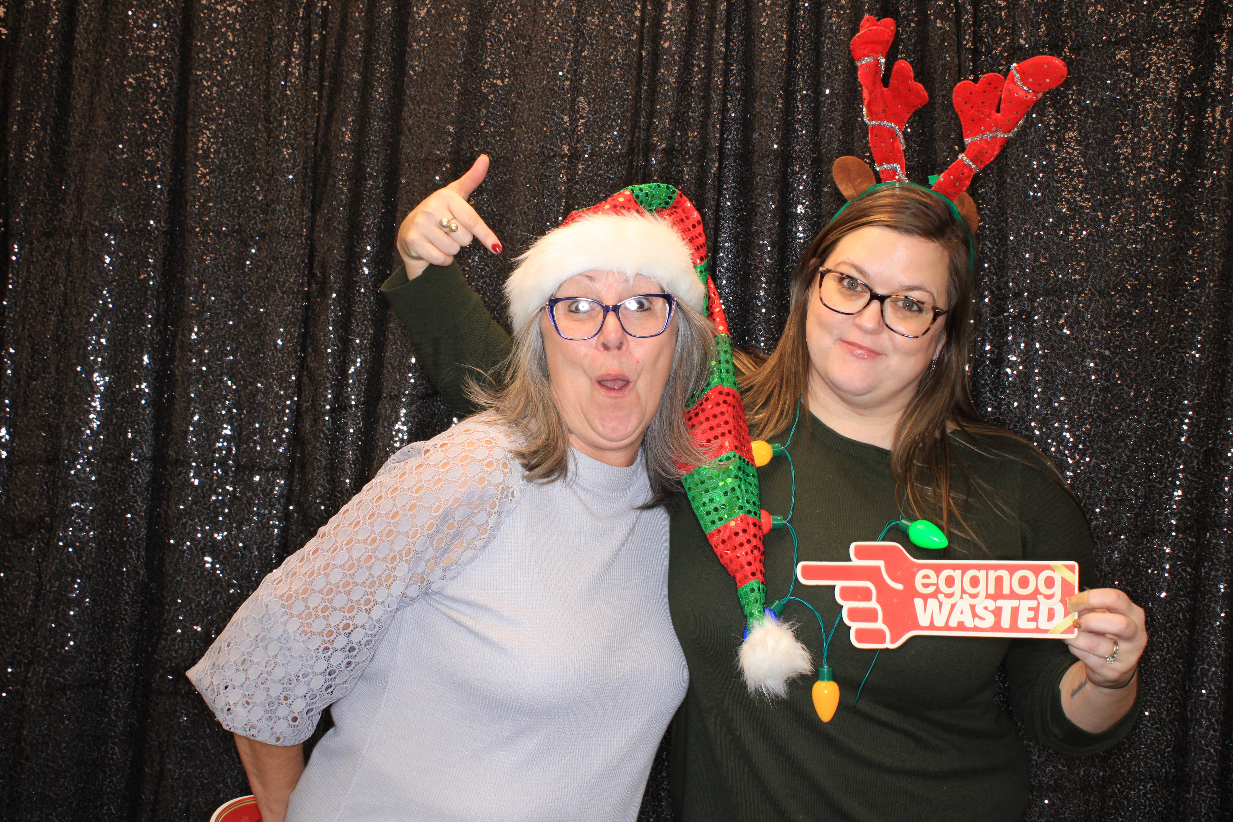 VFCU Holiday Party | View more photos from the event at gallery.photoboothbillings.com/u/PhotoBoothBillings/VFCU-Holiday-Party