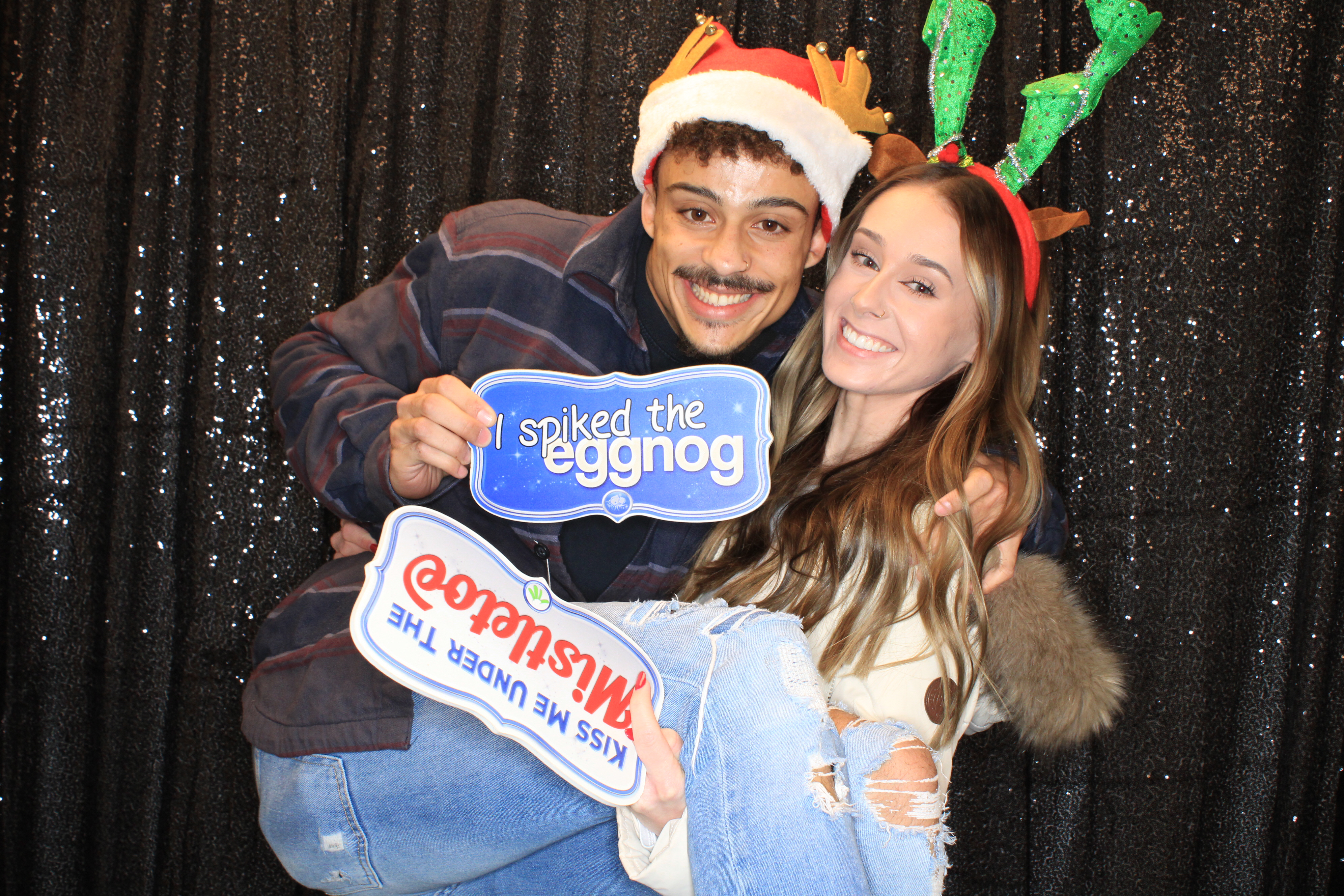 VFCU Holiday Party | View more photos from the event at gallery.photoboothbillings.com/u/PhotoBoothBillings/VFCU-Holiday-Party