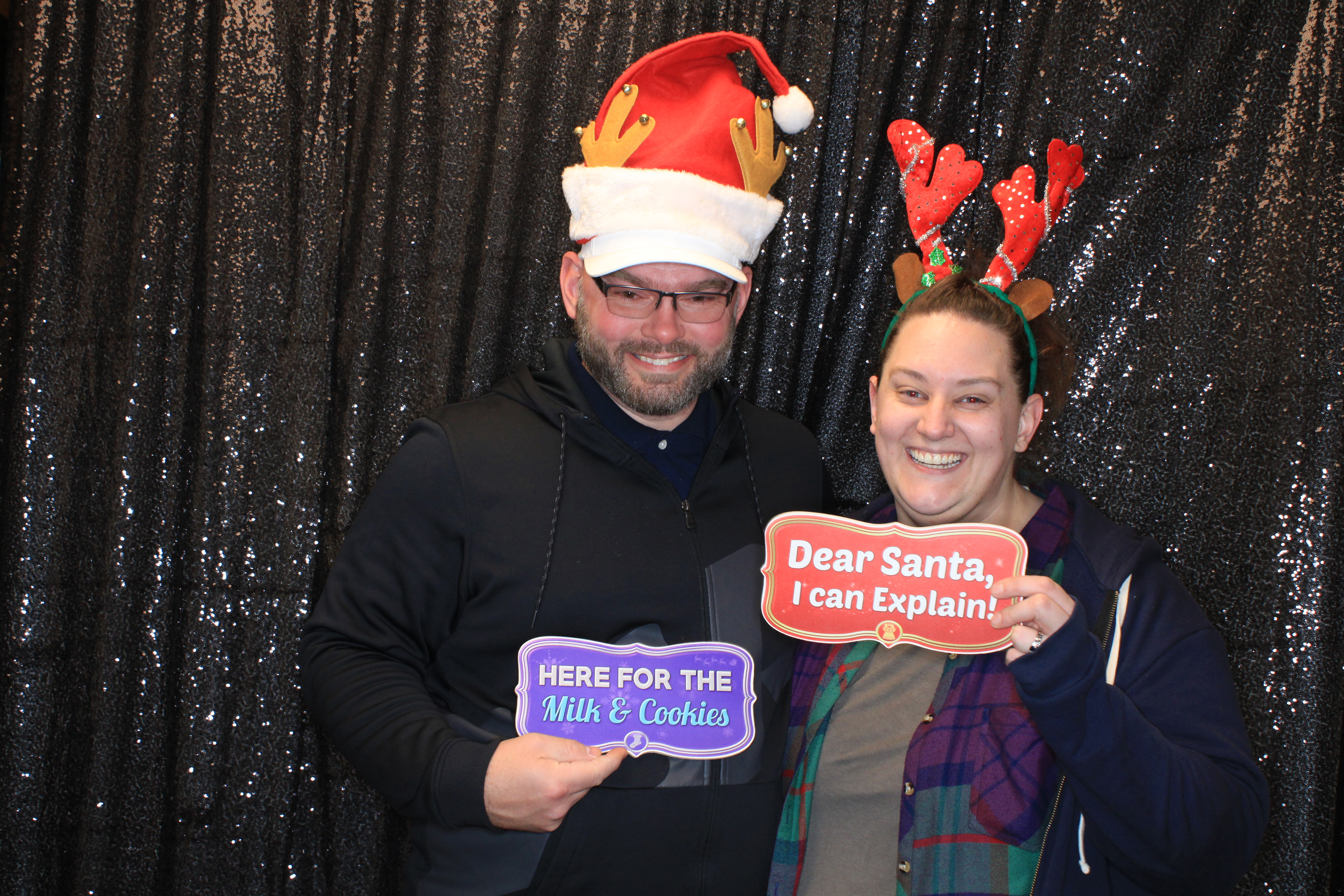 VFCU Holiday Party | View more photos from the event at gallery.photoboothbillings.com/u/PhotoBoothBillings/VFCU-Holiday-Party