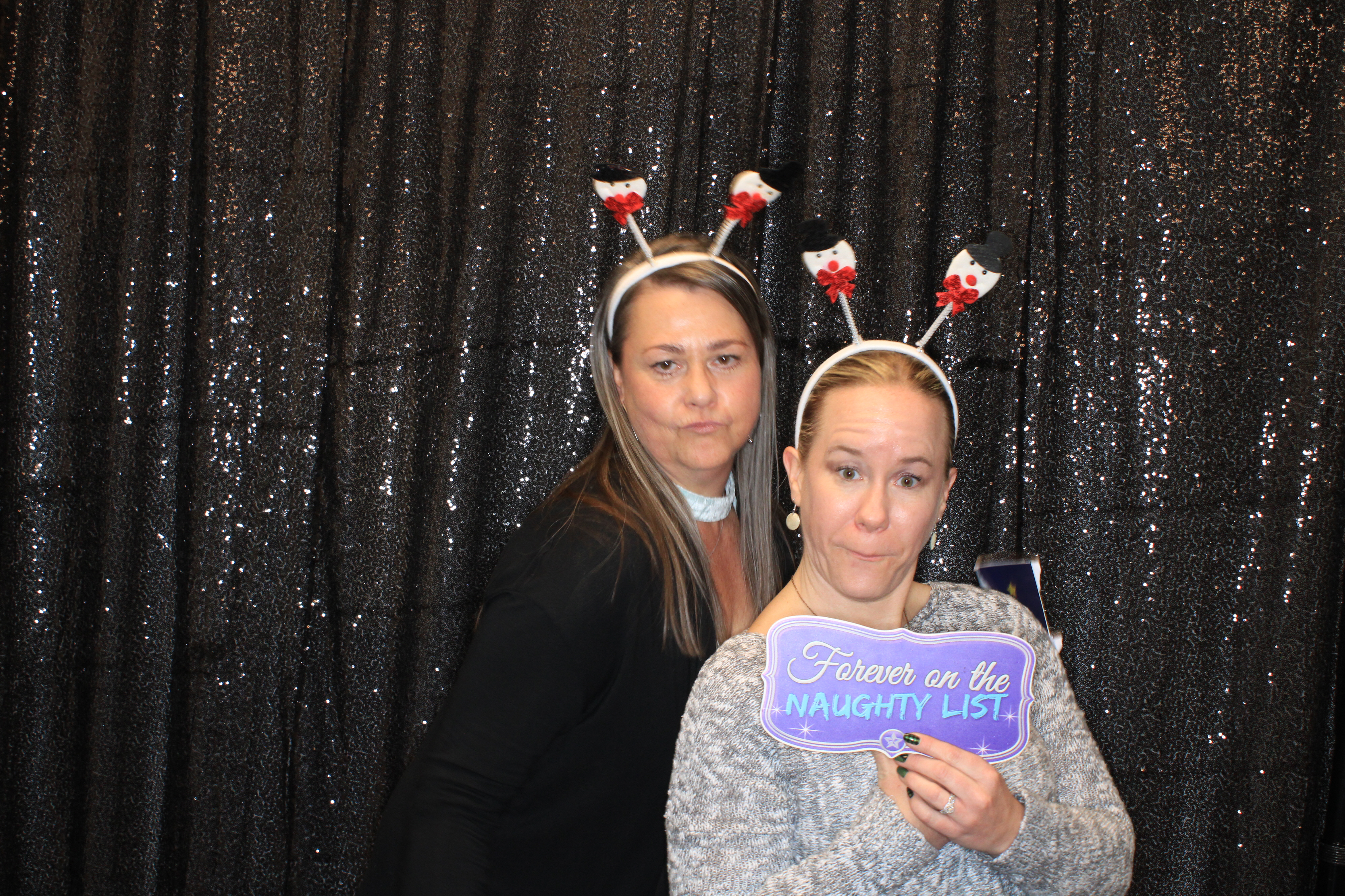 VFCU Holiday Party | View more photos from the event at gallery.photoboothbillings.com/u/PhotoBoothBillings/VFCU-Holiday-Party