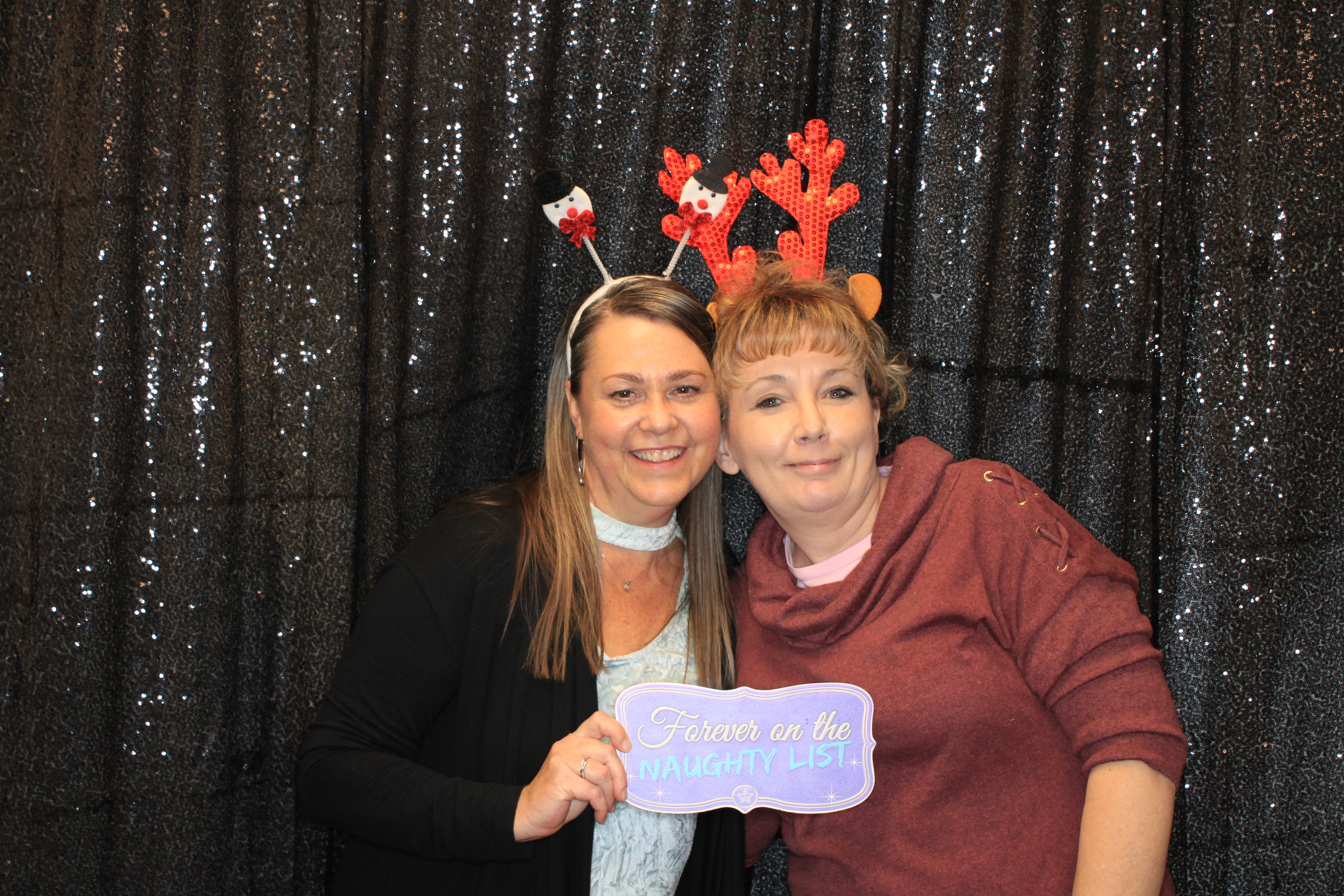 VFCU Holiday Party | View more photos from the event at gallery.photoboothbillings.com/u/PhotoBoothBillings/VFCU-Holiday-Party