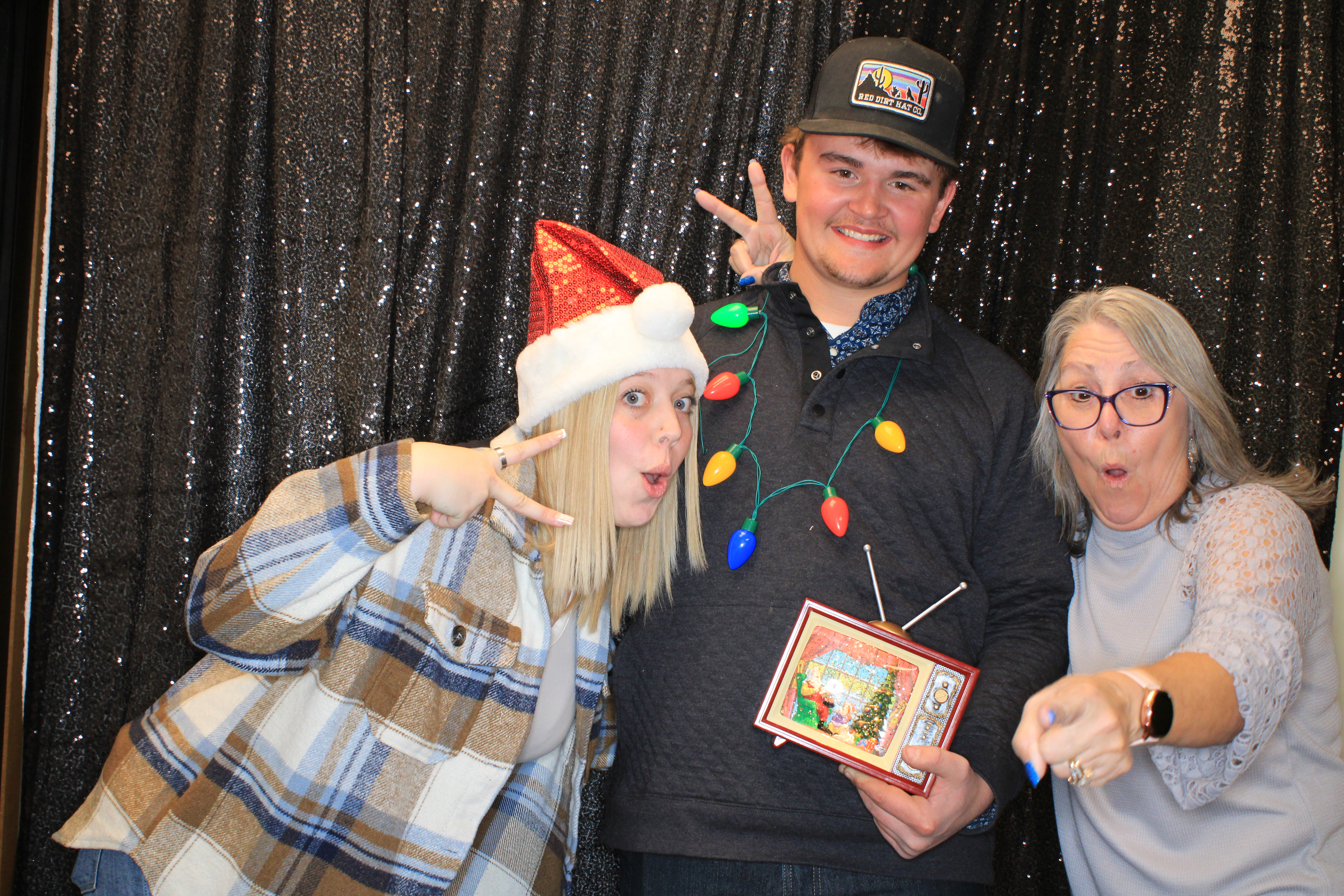 VFCU Holiday Party | View more photos from the event at gallery.photoboothbillings.com/u/PhotoBoothBillings/VFCU-Holiday-Party
