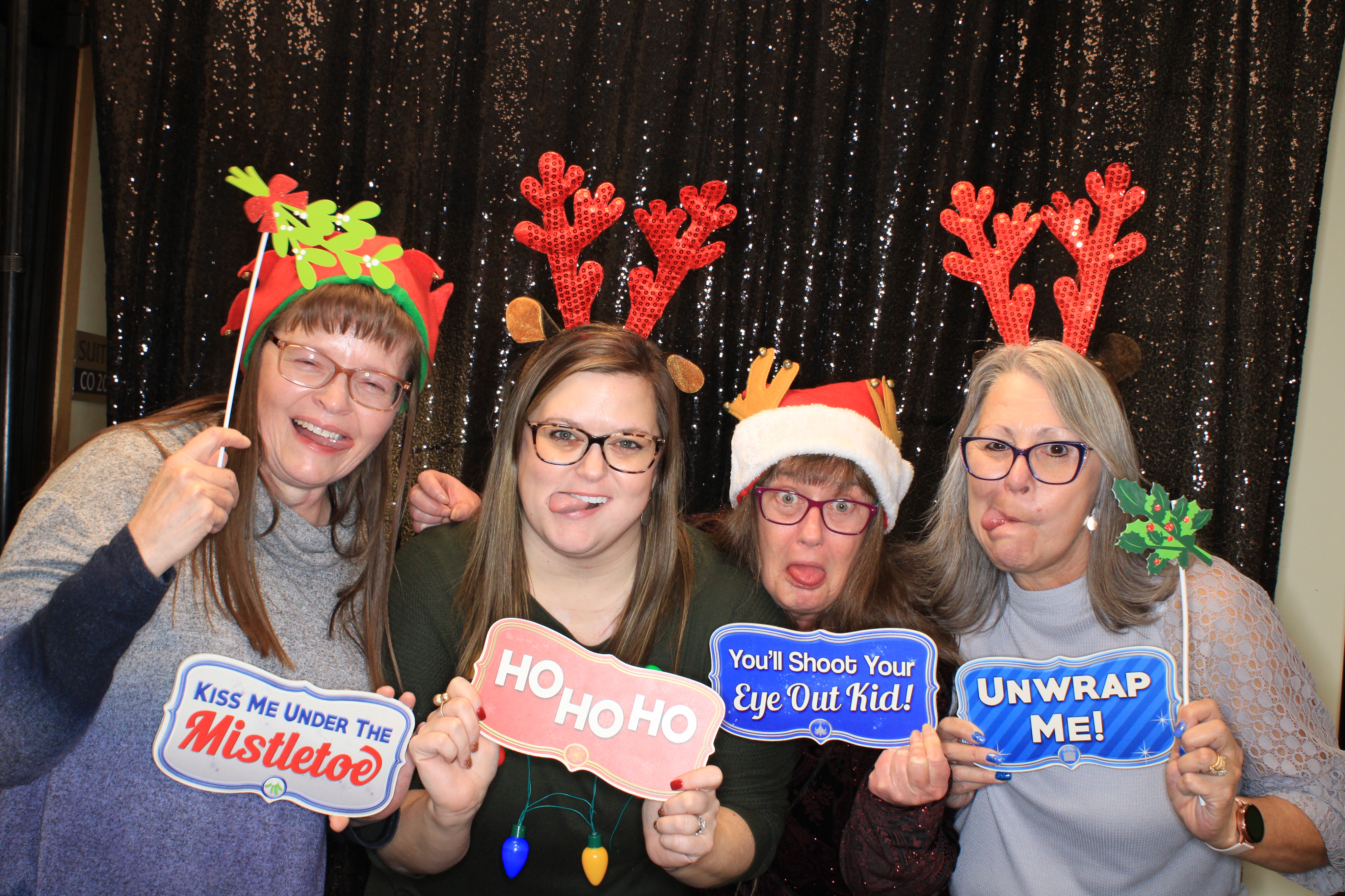 VFCU Holiday Party | View more photos from the event at gallery.photoboothbillings.com/u/PhotoBoothBillings/VFCU-Holiday-Party