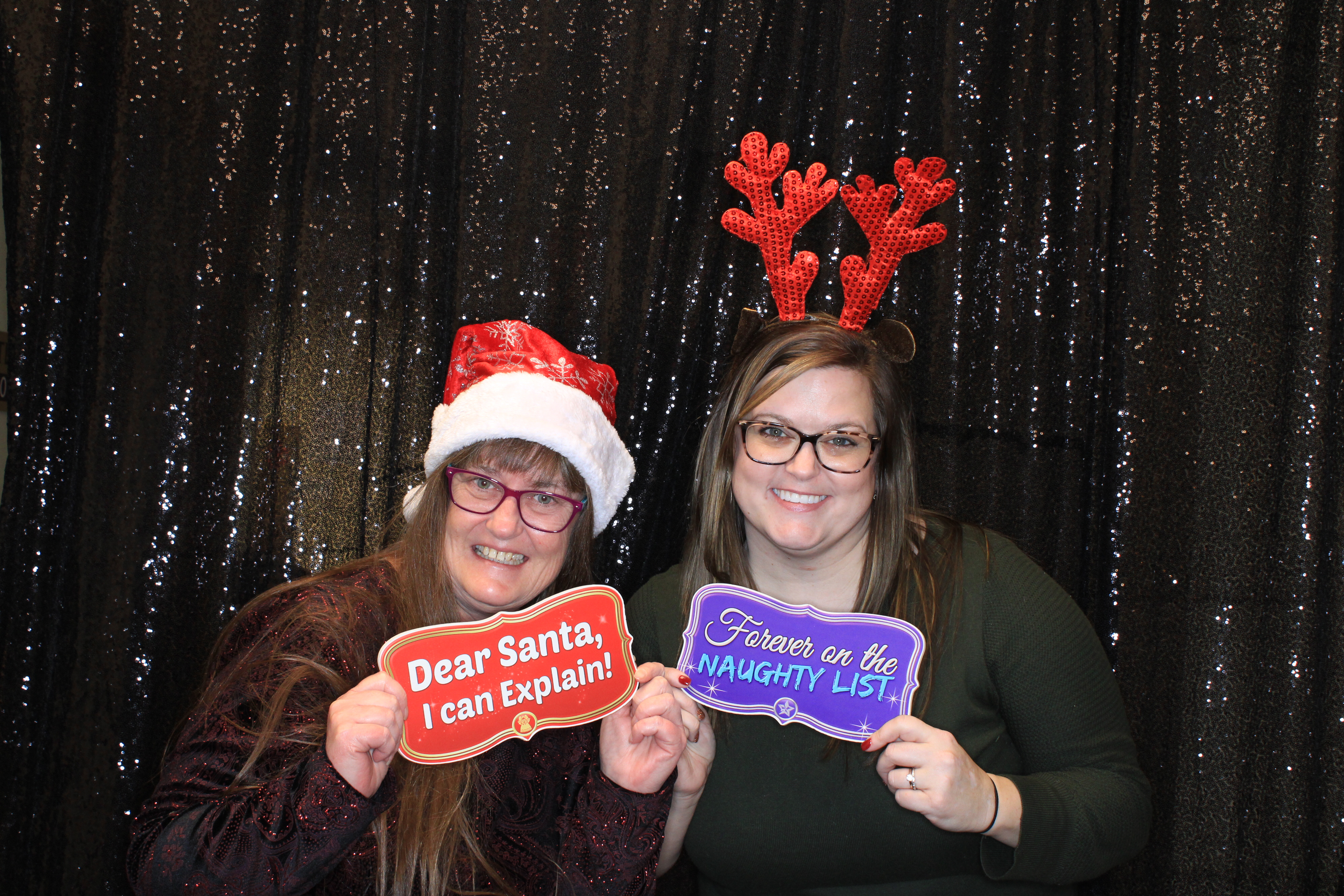 VFCU Holiday Party | View more photos from the event at gallery.photoboothbillings.com/u/PhotoBoothBillings/VFCU-Holiday-Party