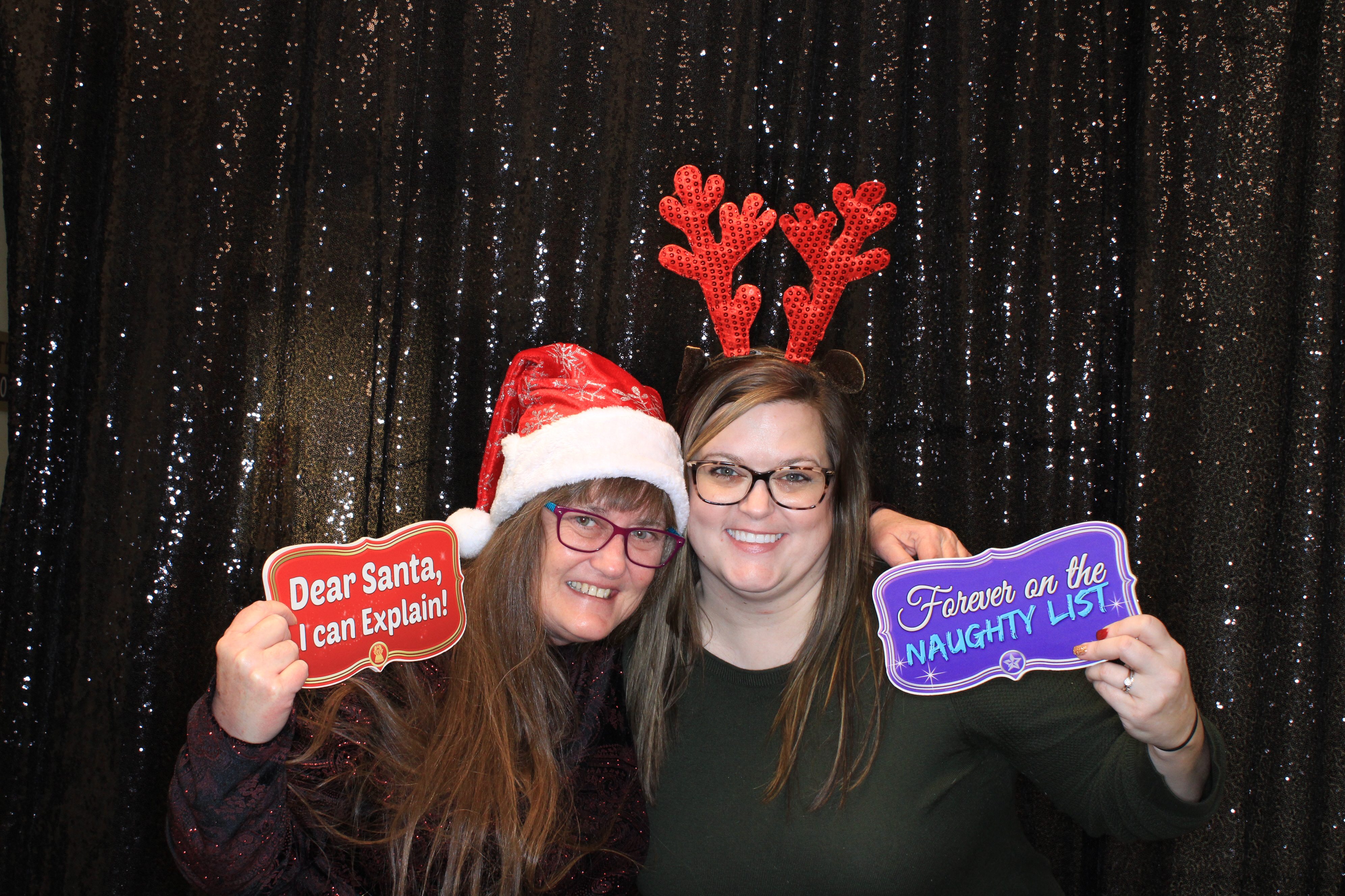 VFCU Holiday Party | View more photos from the event at gallery.photoboothbillings.com/u/PhotoBoothBillings/VFCU-Holiday-Party
