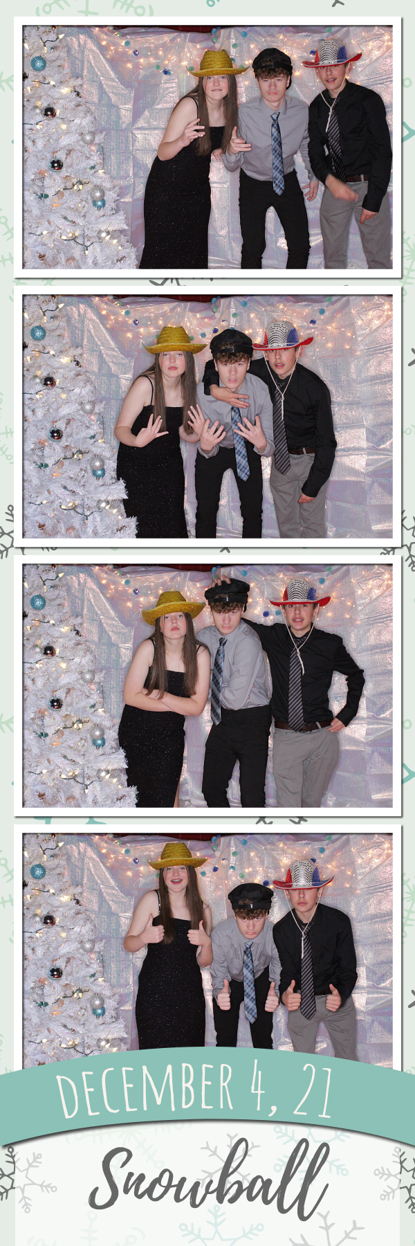 Winter Formal | View more photos from the event at gallery.photoboothbillings.com/u/PhotoBoothBillings/Winter-Formal