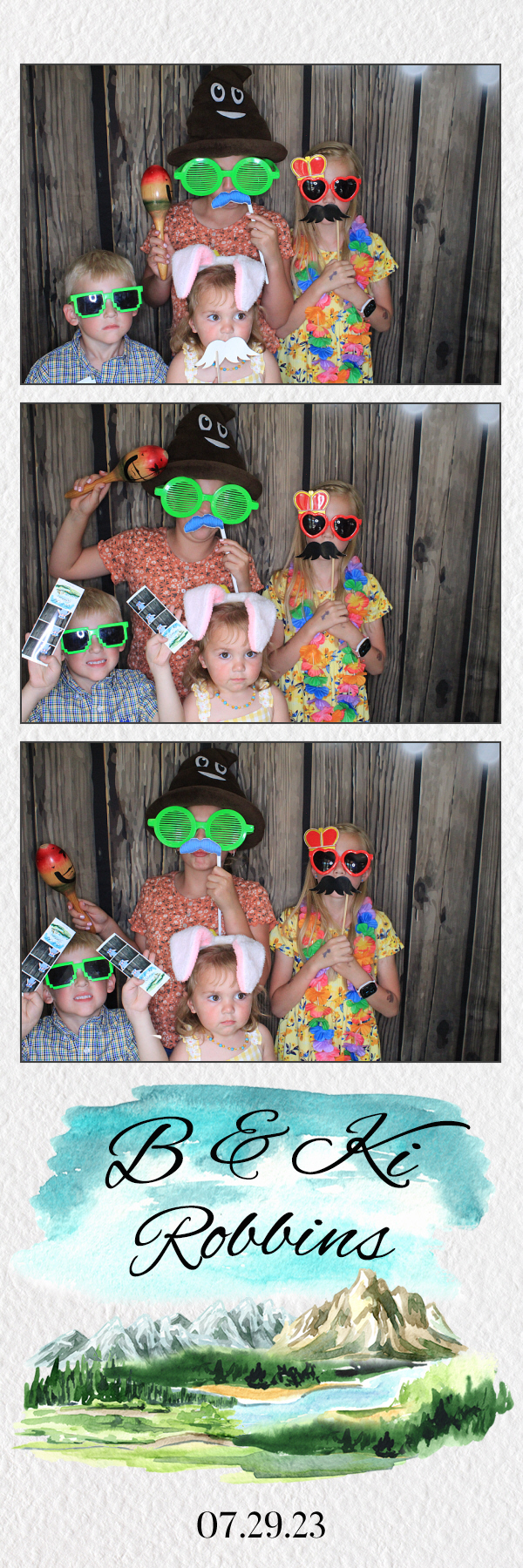 B & Ki's Wedding | View more photos from the event at gallery.photoboothbillings.com/u/PhotoBoothBillings/B-Kis-Wedding