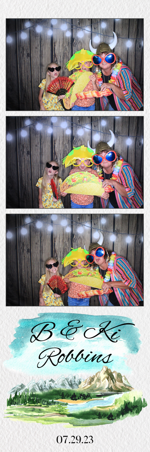 B & Ki's Wedding | View more photos from the event at gallery.photoboothbillings.com/u/PhotoBoothBillings/B-Kis-Wedding