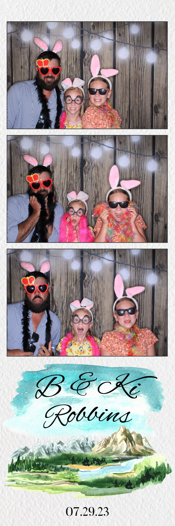 B & Ki's Wedding | View more photos from the event at gallery.photoboothbillings.com/u/PhotoBoothBillings/B-Kis-Wedding