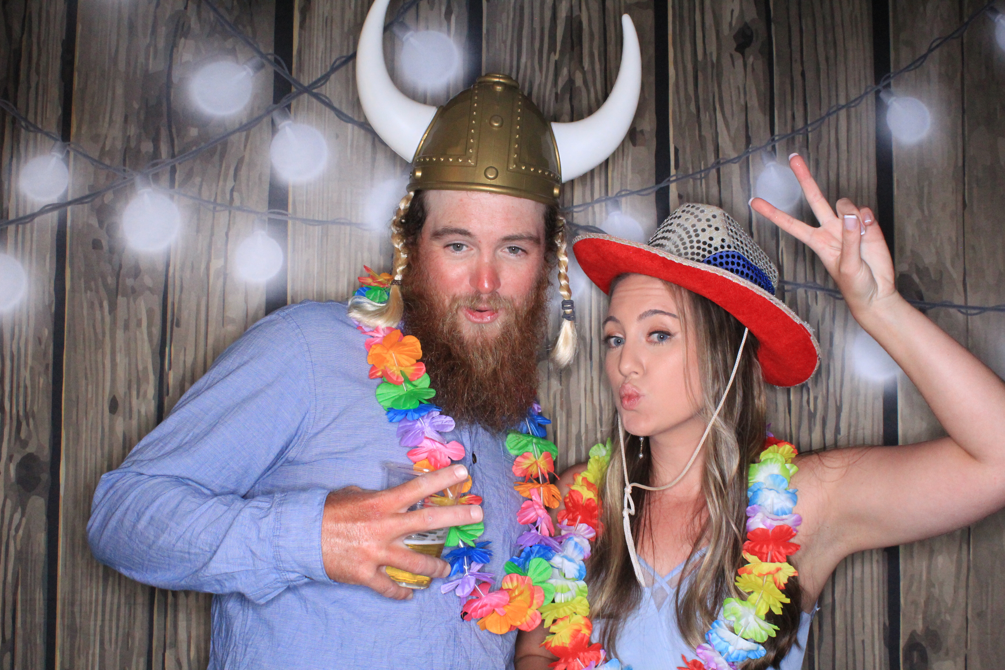 B & Ki's Wedding | View more photos from the event at gallery.photoboothbillings.com/u/PhotoBoothBillings/B-Kis-Wedding