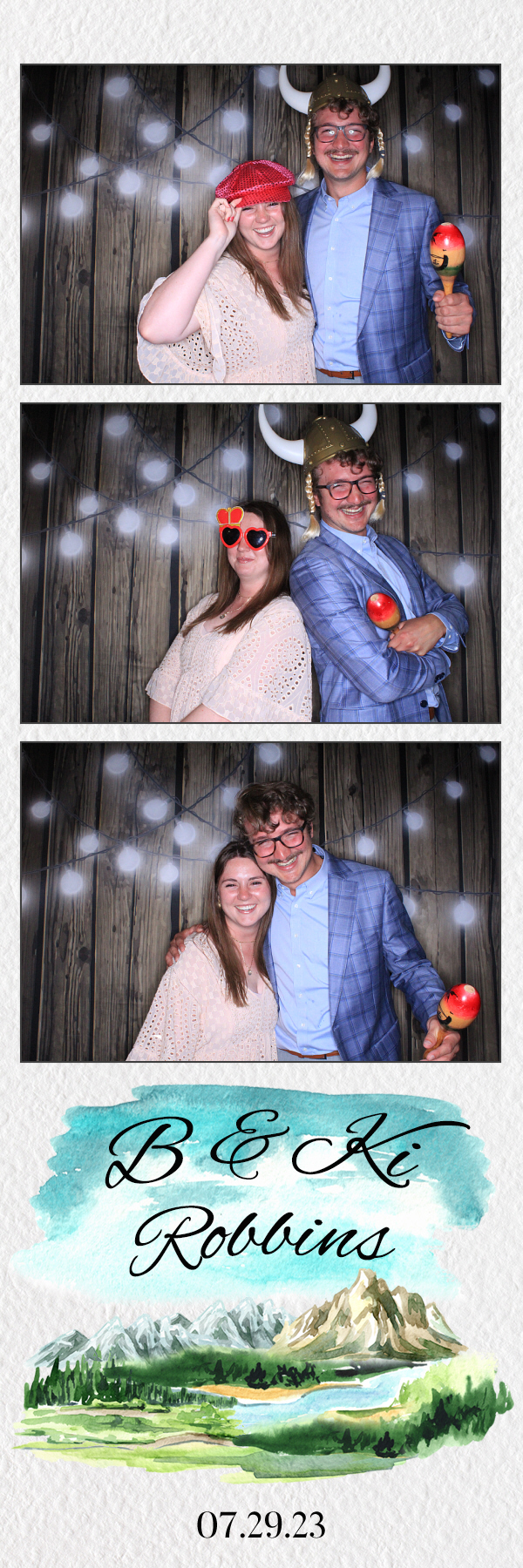 B & Ki's Wedding | View more photos from the event at gallery.photoboothbillings.com/u/PhotoBoothBillings/B-Kis-Wedding