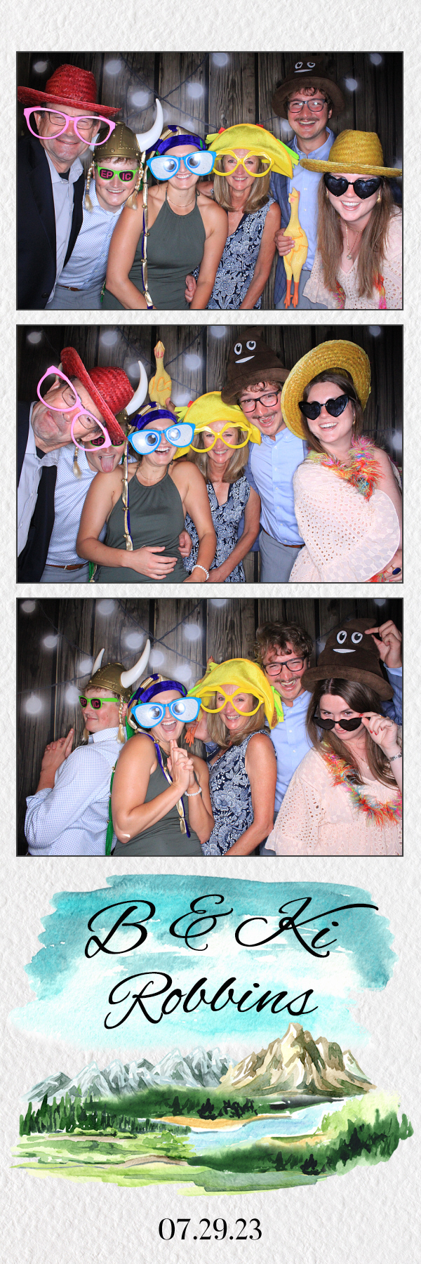 B & Ki's Wedding | View more photos from the event at gallery.photoboothbillings.com/u/PhotoBoothBillings/B-Kis-Wedding