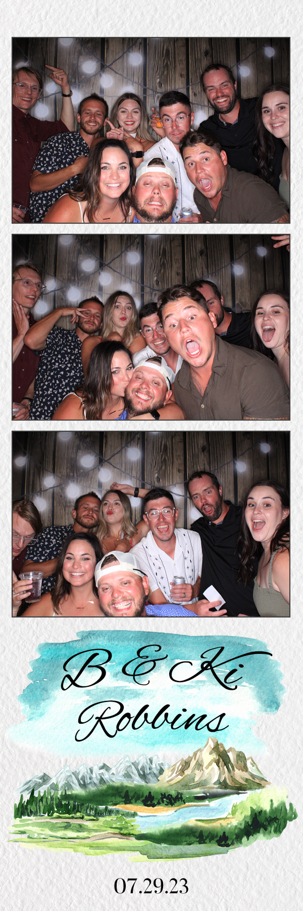 B & Ki's Wedding | View more photos from the event at gallery.photoboothbillings.com/u/PhotoBoothBillings/B-Kis-Wedding