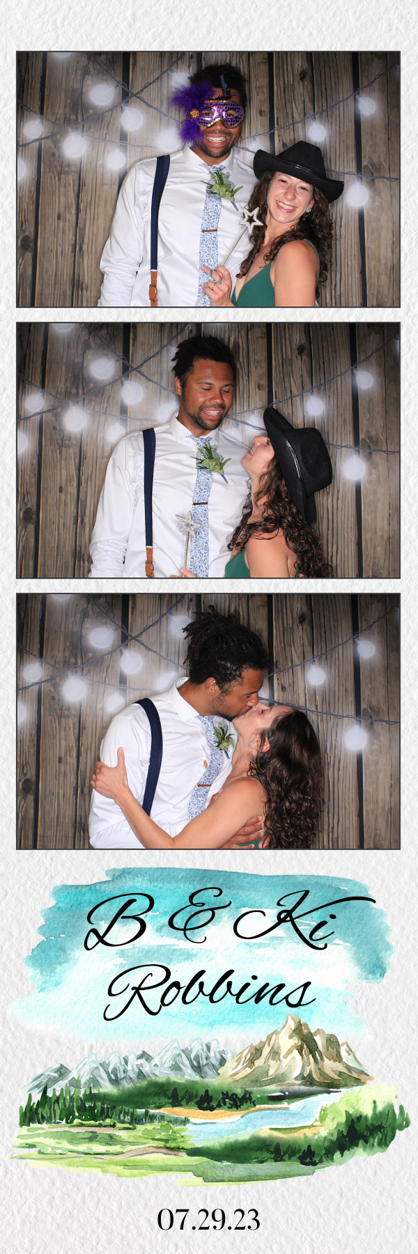 B & Ki's Wedding | View more photos from the event at gallery.photoboothbillings.com/u/PhotoBoothBillings/B-Kis-Wedding