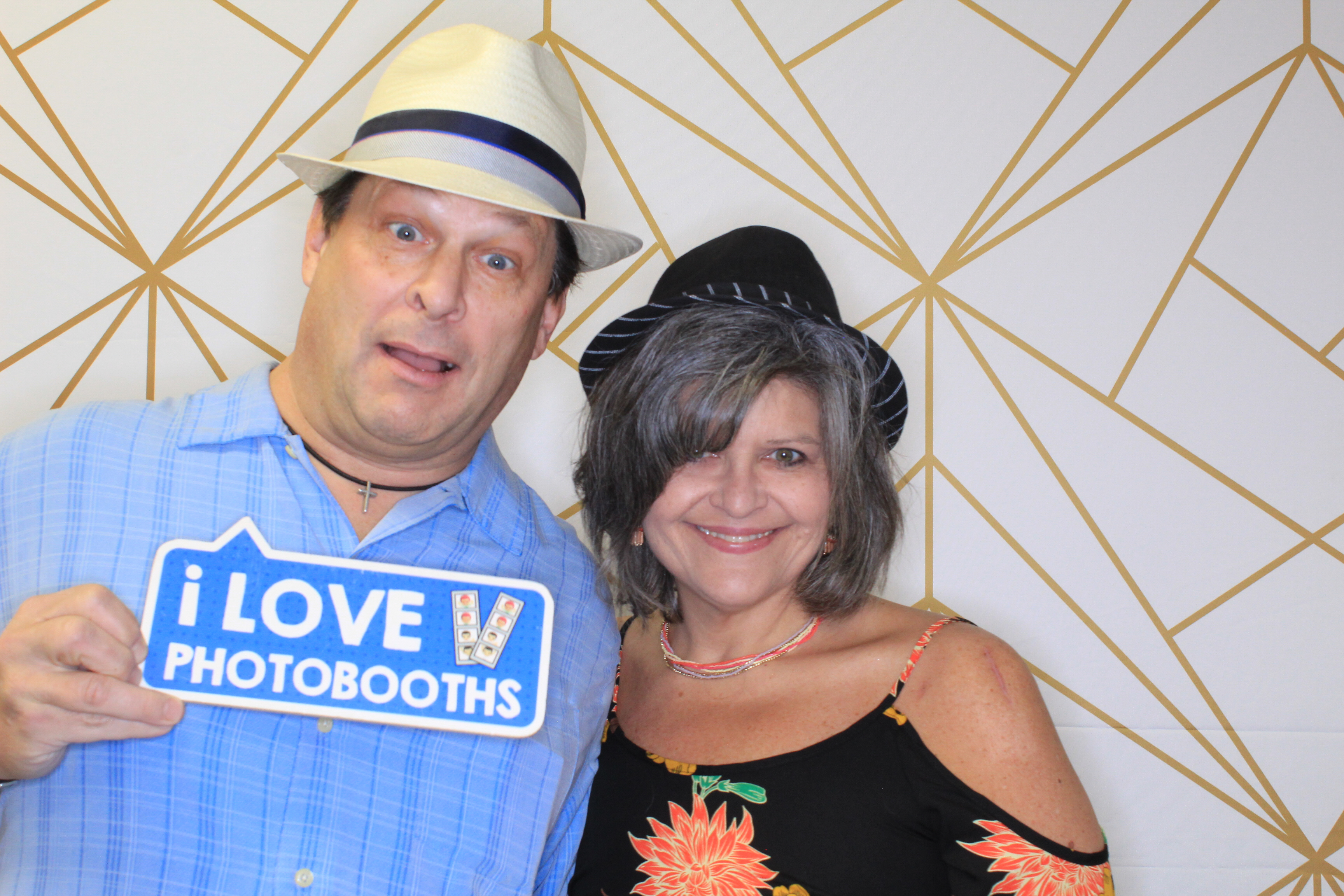 Beach Blizzard | View more photos from the event at gallery.photoboothbillings.com/u/PhotoBoothBillings/Beach-Blizzard