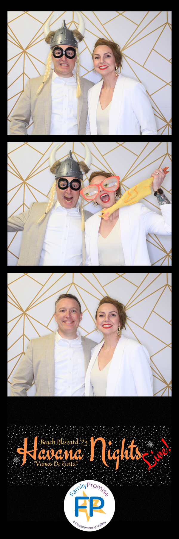 Beach Blizzard | View more photos from the event at gallery.photoboothbillings.com/u/PhotoBoothBillings/Beach-Blizzard