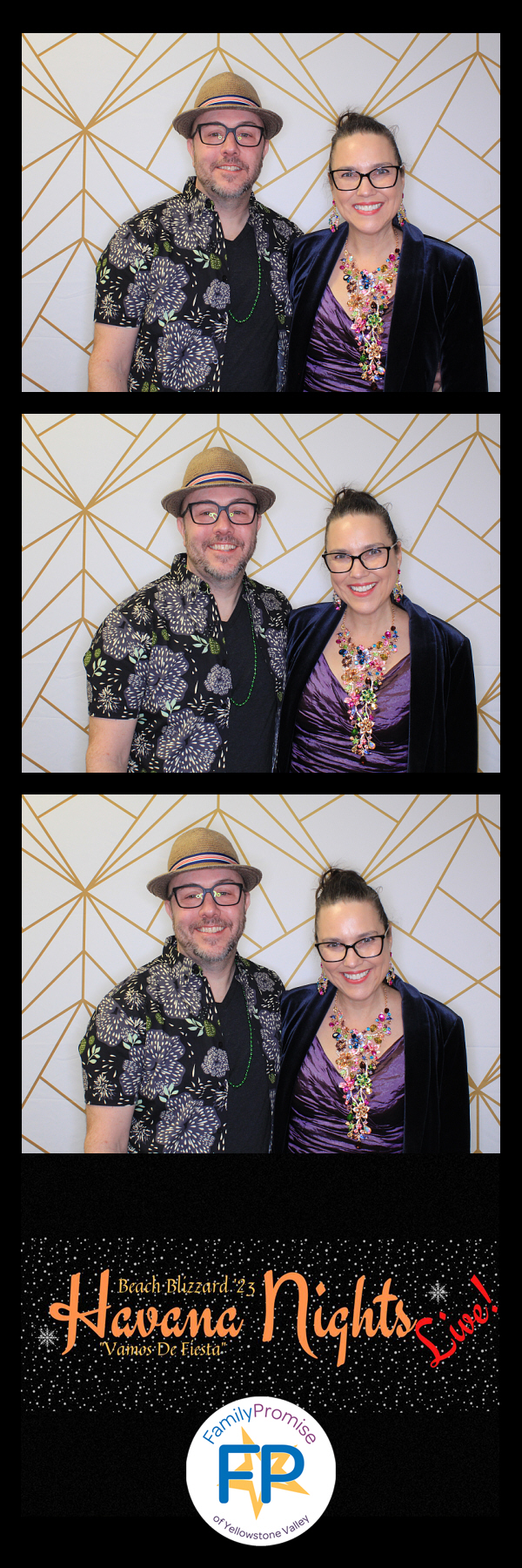 Beach Blizzard | View more photos from the event at gallery.photoboothbillings.com/u/PhotoBoothBillings/Beach-Blizzard