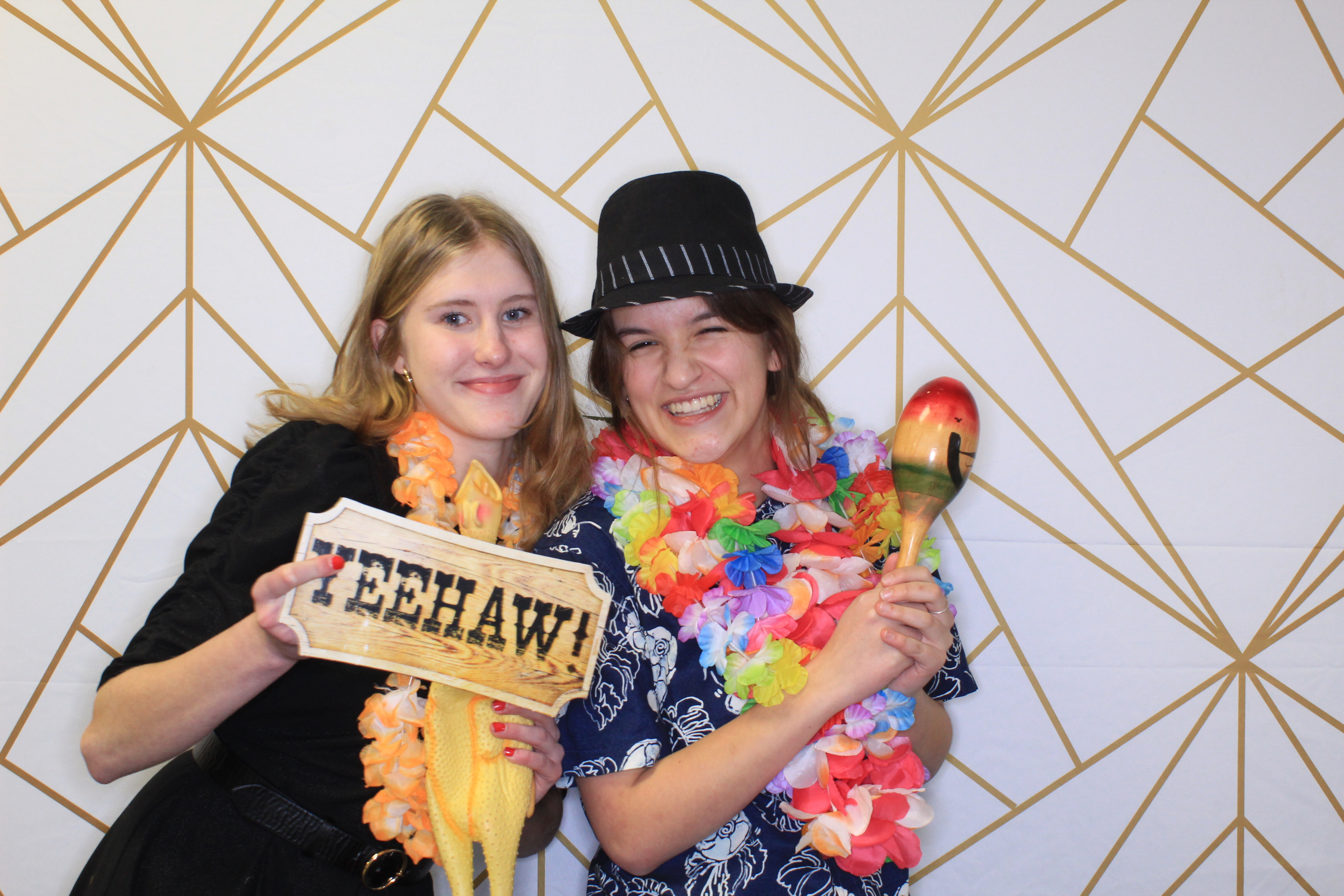 Beach Blizzard | View more photos from the event at gallery.photoboothbillings.com/u/PhotoBoothBillings/Beach-Blizzard