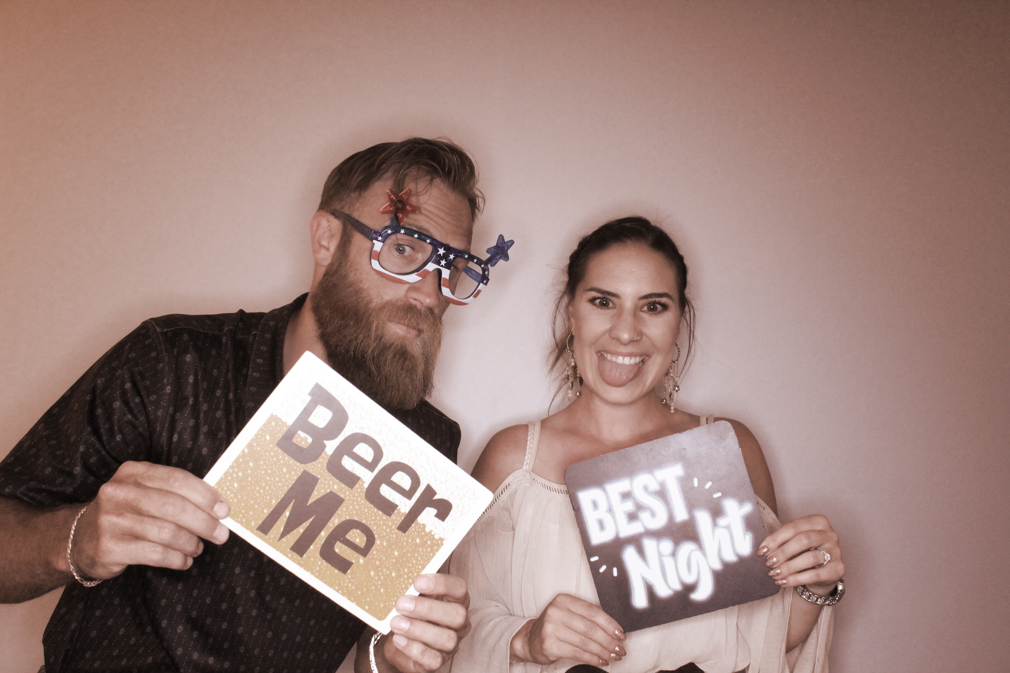 Chelse and Tucker's Wedding | View more photos from the event at gallery.photoboothbillings.com/u/PhotoBoothBillings/Chelse-and-Tuckers-Wedding