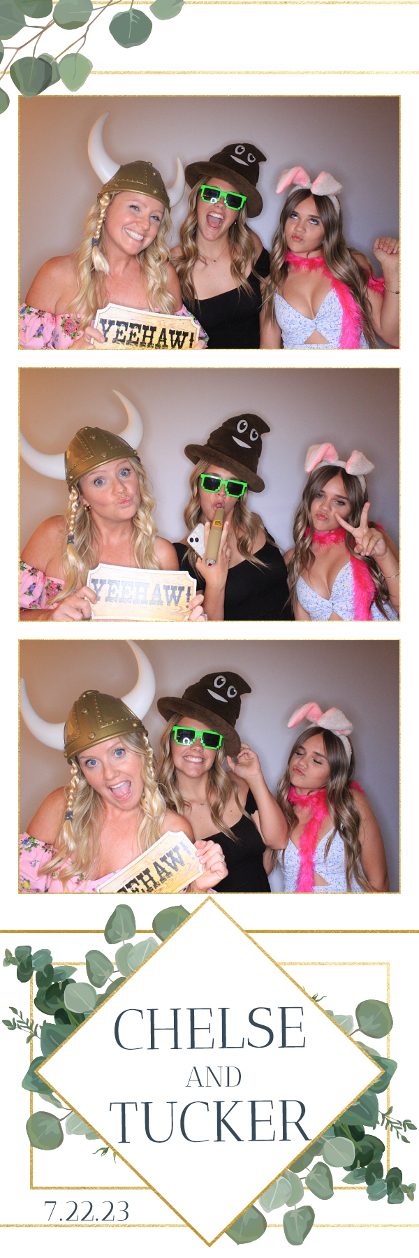 Chelse and Tucker's Wedding | View more photos from the event at gallery.photoboothbillings.com/u/PhotoBoothBillings/Chelse-and-Tuckers-Wedding