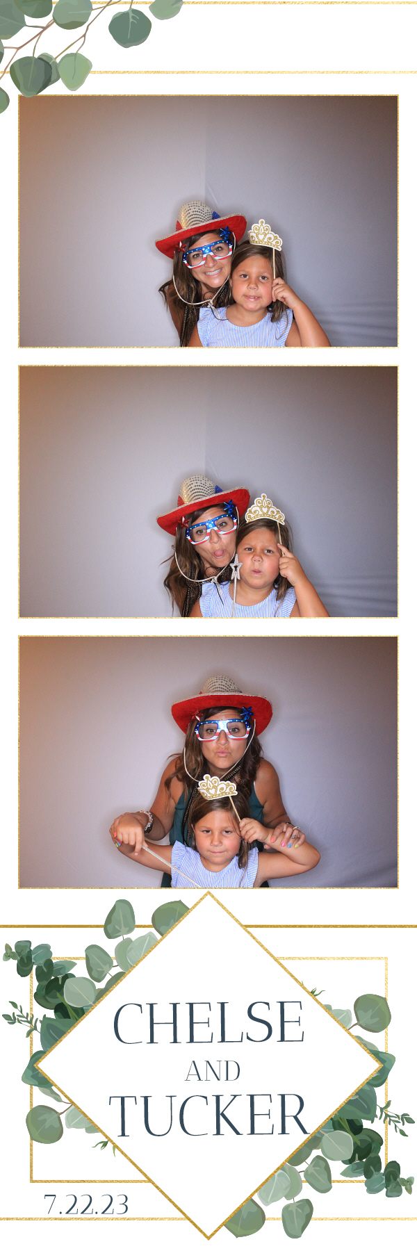 Chelse and Tucker's Wedding | View more photos from the event at gallery.photoboothbillings.com/u/PhotoBoothBillings/Chelse-and-Tuckers-Wedding