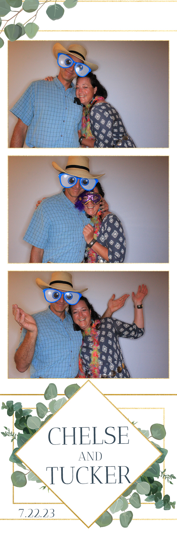 Chelse and Tucker's Wedding | View more photos from the event at gallery.photoboothbillings.com/u/PhotoBoothBillings/Chelse-and-Tuckers-Wedding