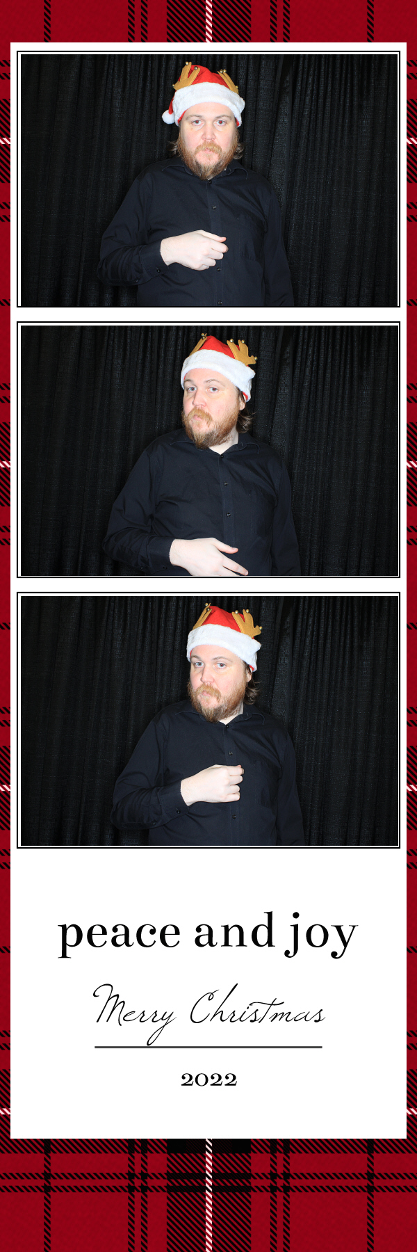 Christmas Eve Services | View more photos from the event at gallery.photoboothbillings.com/u/PhotoBoothBillings/Christmas-Eve-Services