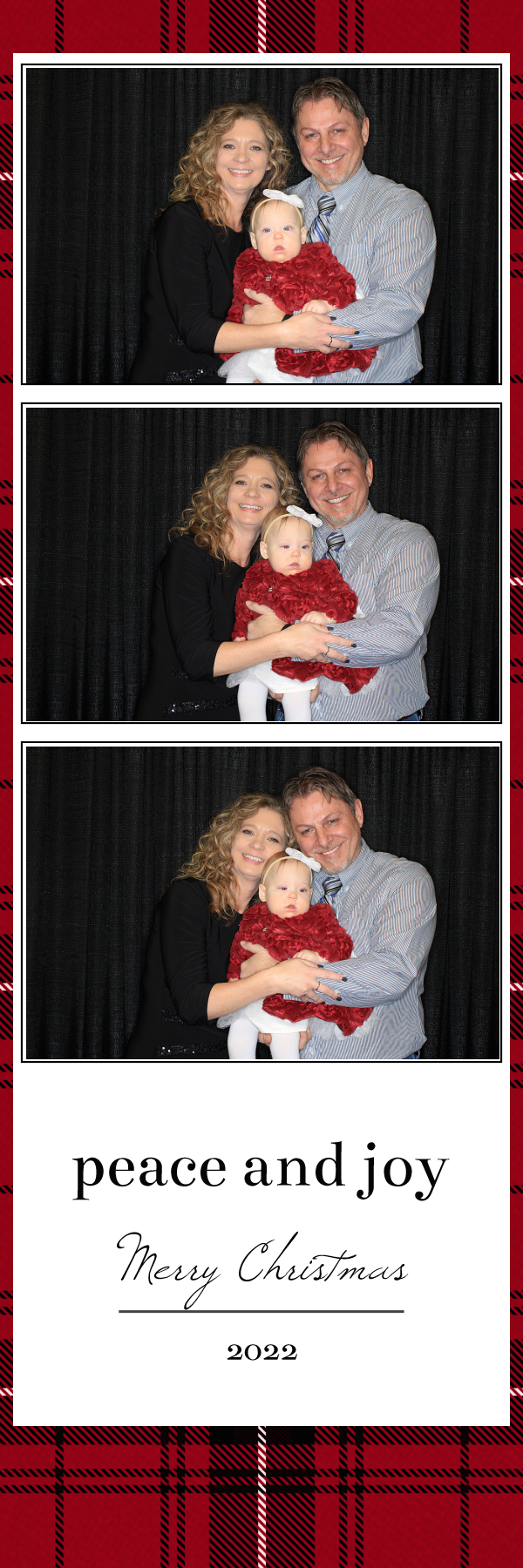 Christmas Eve Services | View more photos from the event at gallery.photoboothbillings.com/u/PhotoBoothBillings/Christmas-Eve-Services