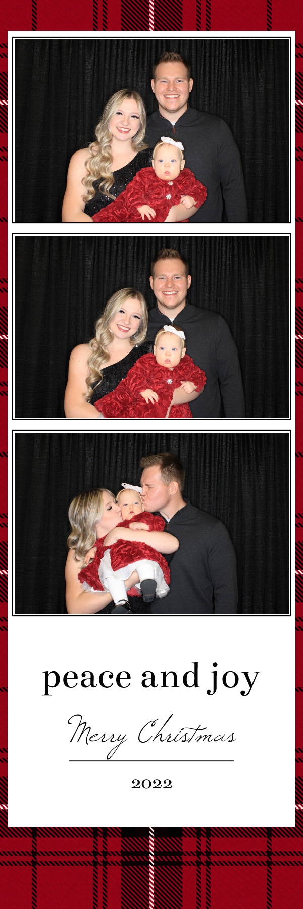 Christmas Eve Services | View more photos from the event at gallery.photoboothbillings.com/u/PhotoBoothBillings/Christmas-Eve-Services