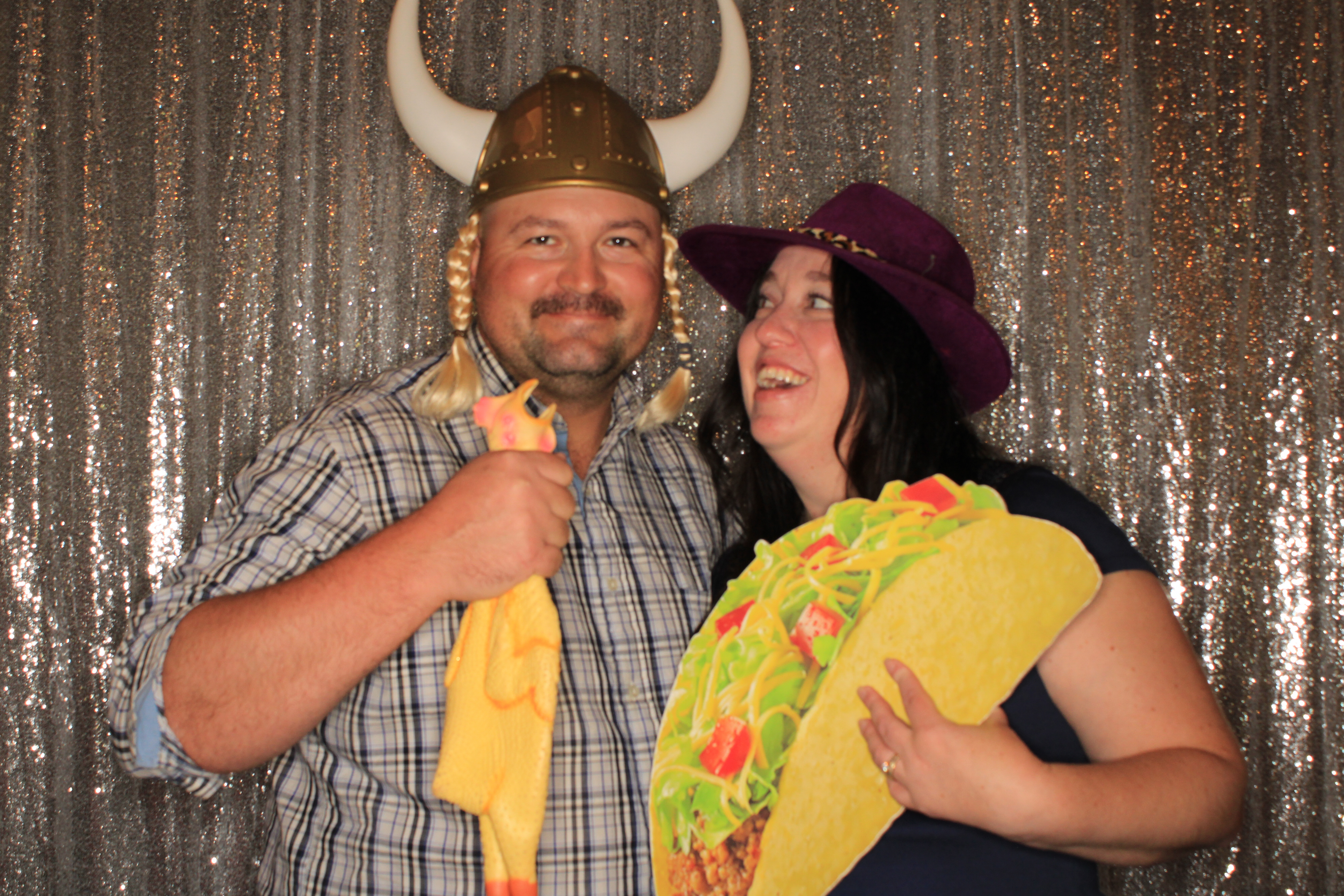 Dana and Ryan's Wedding | View more photos from the event at gallery.photoboothbillings.com/u/PhotoBoothBillings/Dana-and-Ryans-Wedding