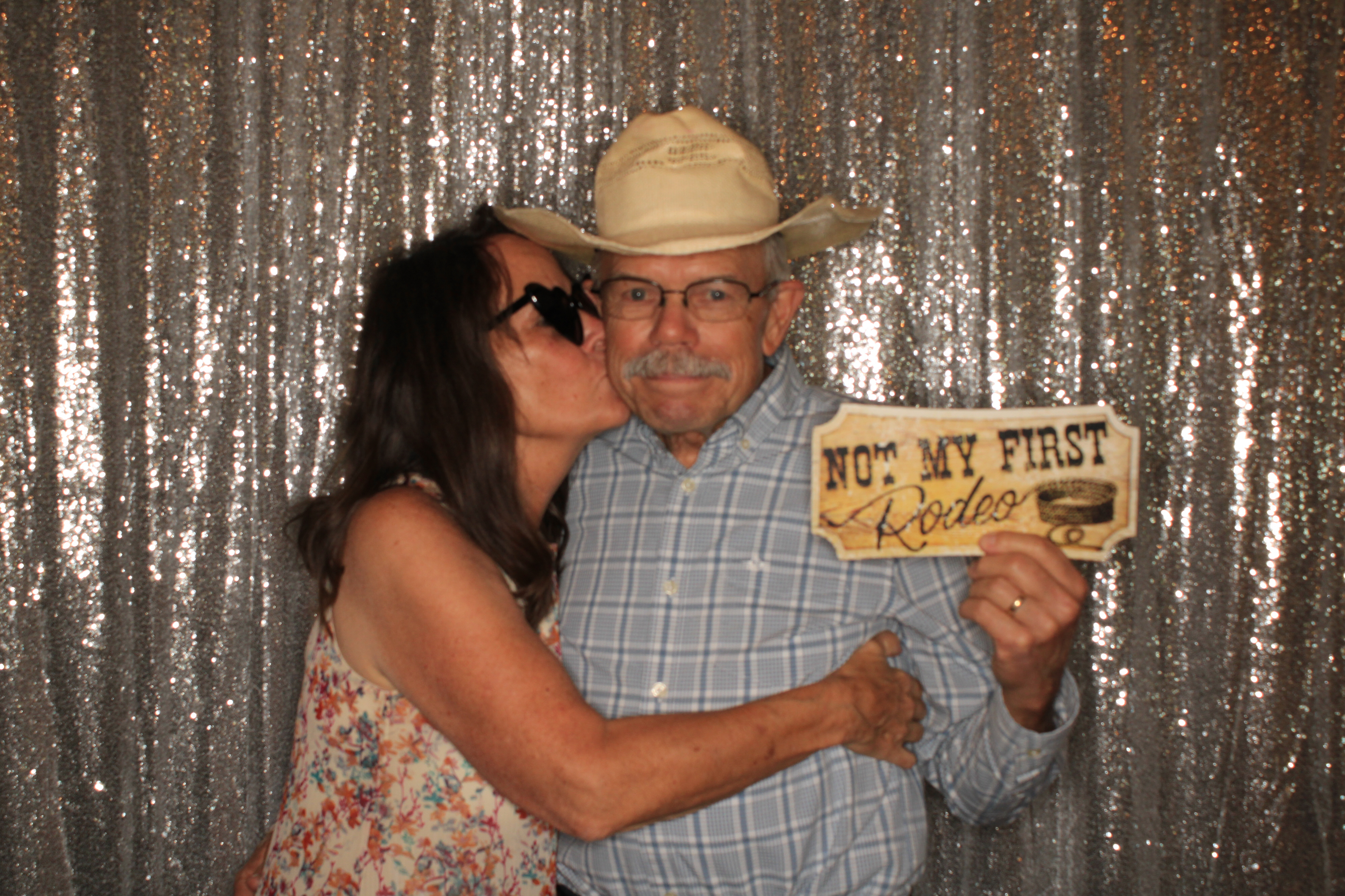 Dana and Ryan's Wedding | View more photos from the event at gallery.photoboothbillings.com/u/PhotoBoothBillings/Dana-and-Ryans-Wedding