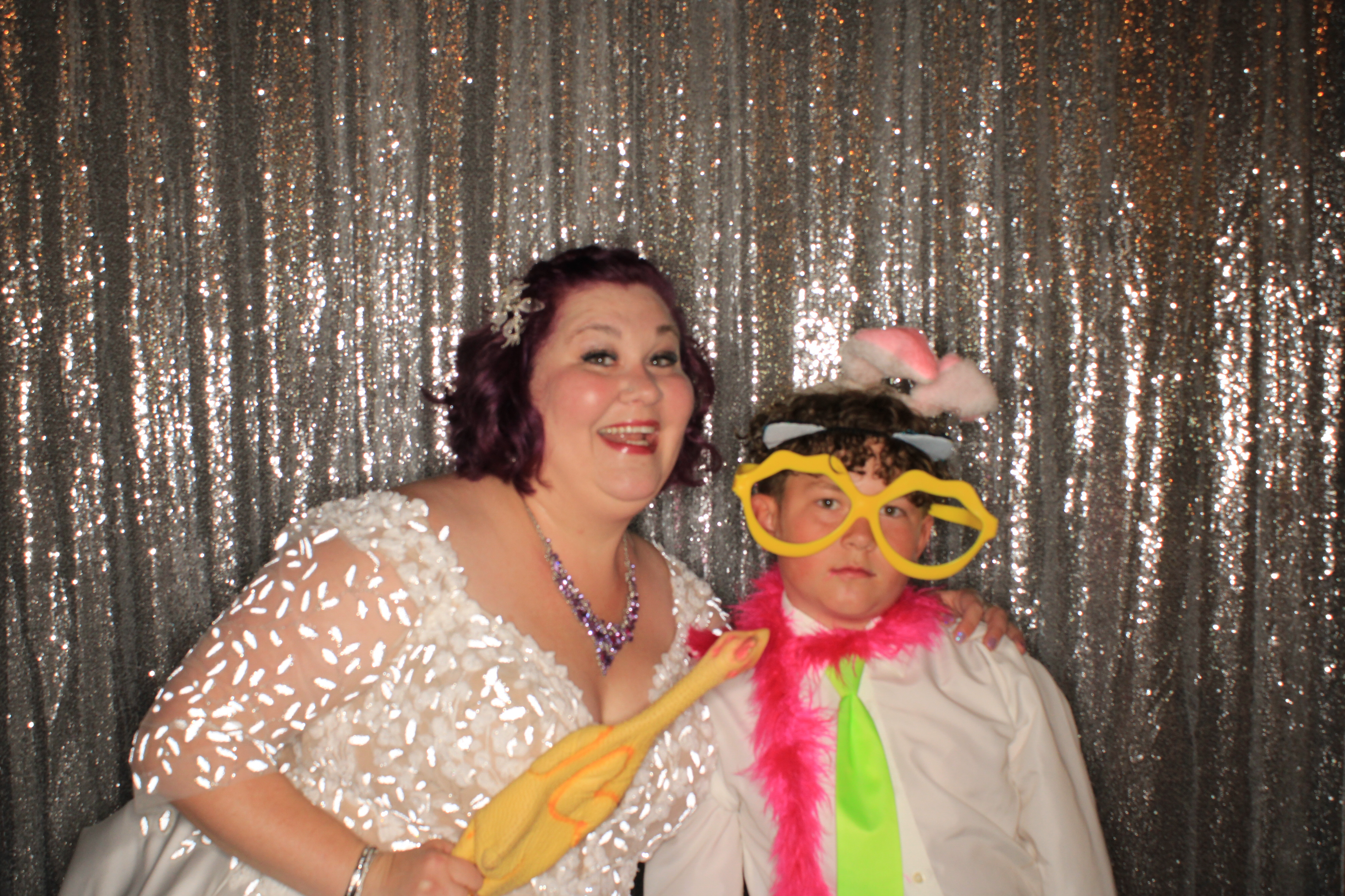 Dana and Ryan's Wedding | View more photos from the event at gallery.photoboothbillings.com/u/PhotoBoothBillings/Dana-and-Ryans-Wedding