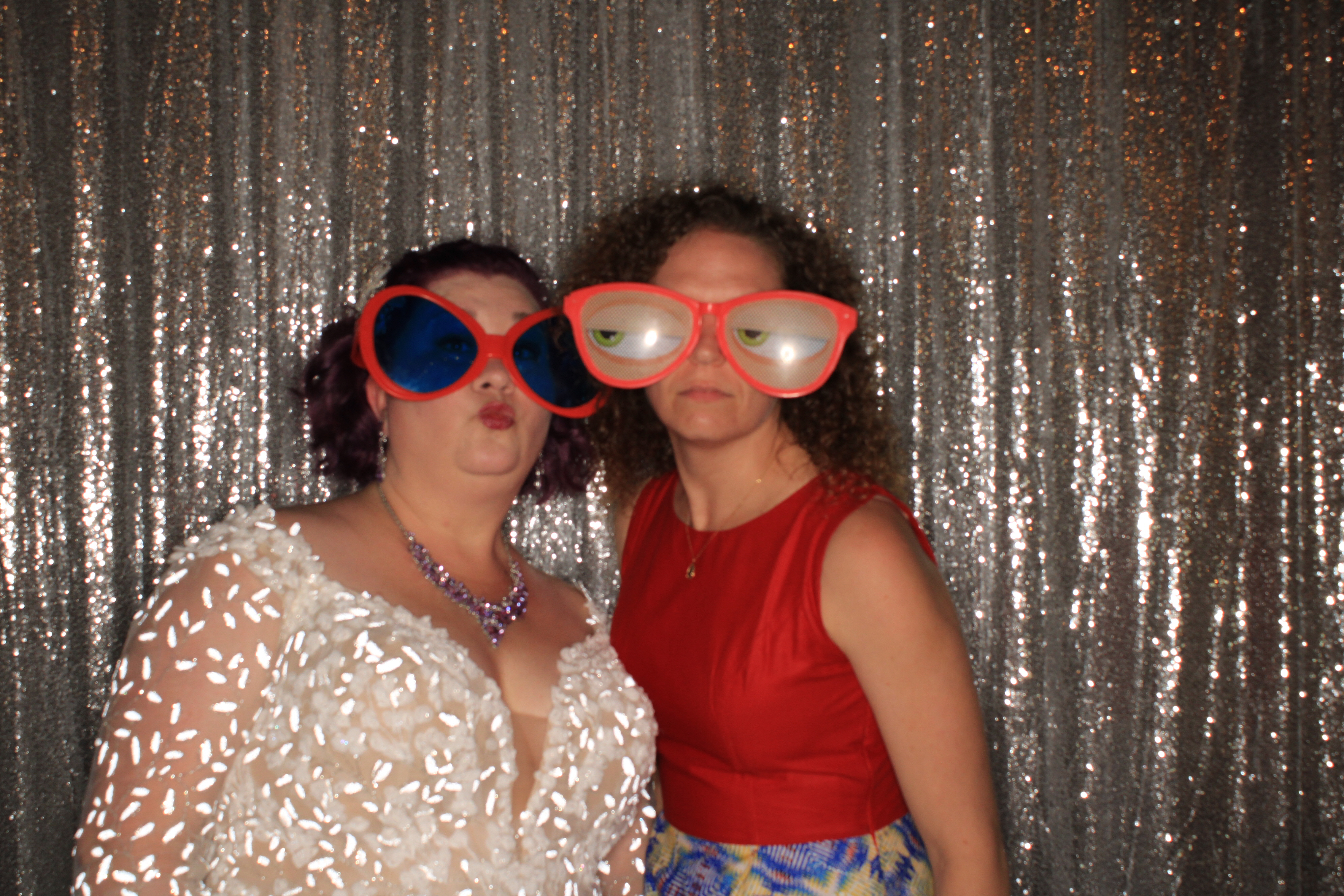 Dana and Ryan's Wedding | View more photos from the event at gallery.photoboothbillings.com/u/PhotoBoothBillings/Dana-and-Ryans-Wedding