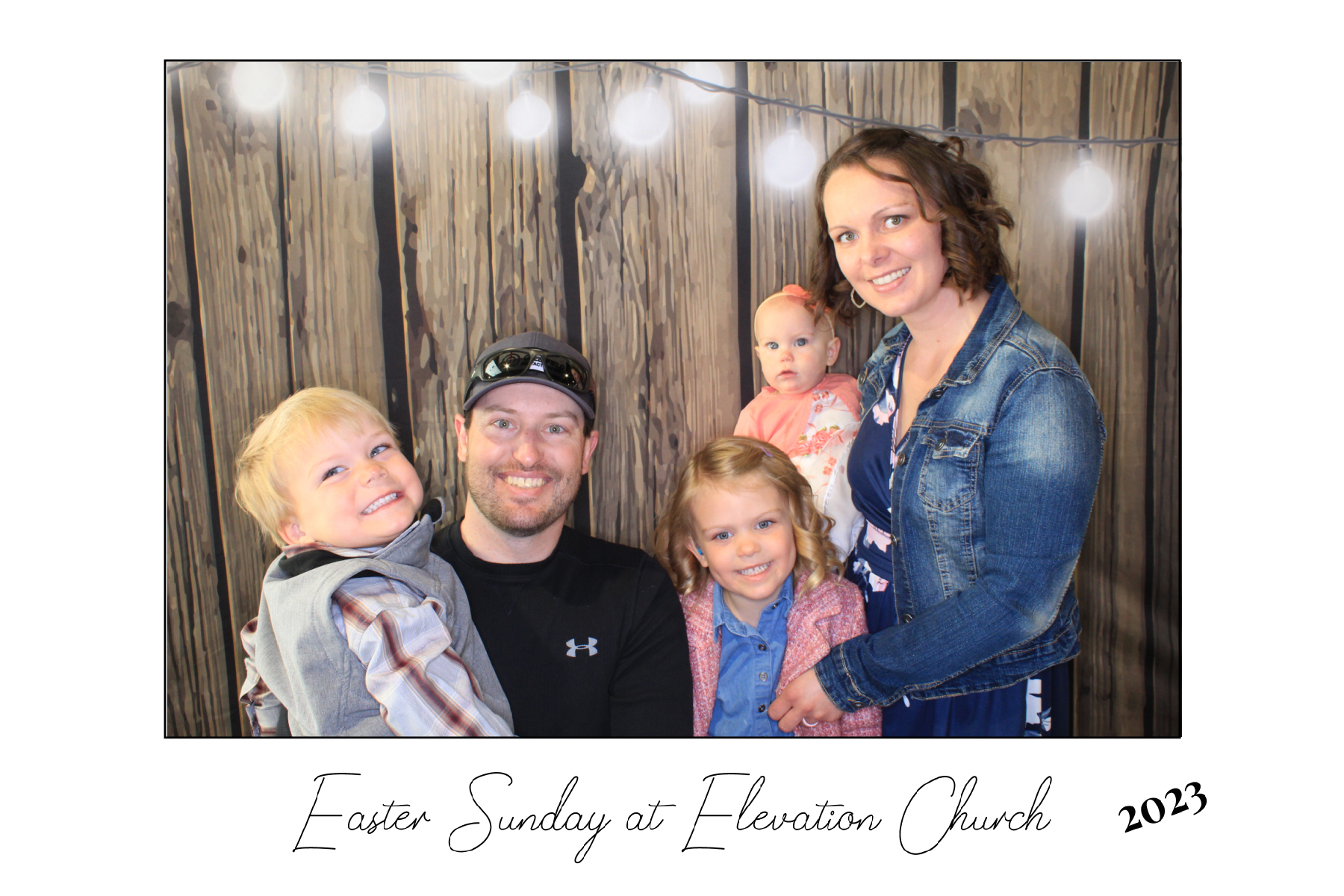 Elevation Church | View more photos from the event at gallery.photoboothbillings.com/u/PhotoBoothBillings/Elevation-Church