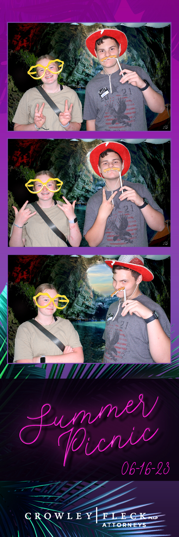 Employee Picnic | View more photos from the event at gallery.photoboothbillings.com/u/PhotoBoothBillings/Employee-Picnic-0