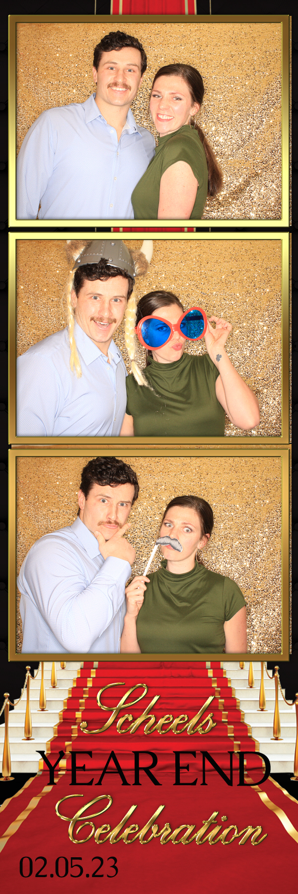 End of Year Celebration | View more photos from the event at gallery.photoboothbillings.com/u/PhotoBoothBillings/End-of-Year-Celebration