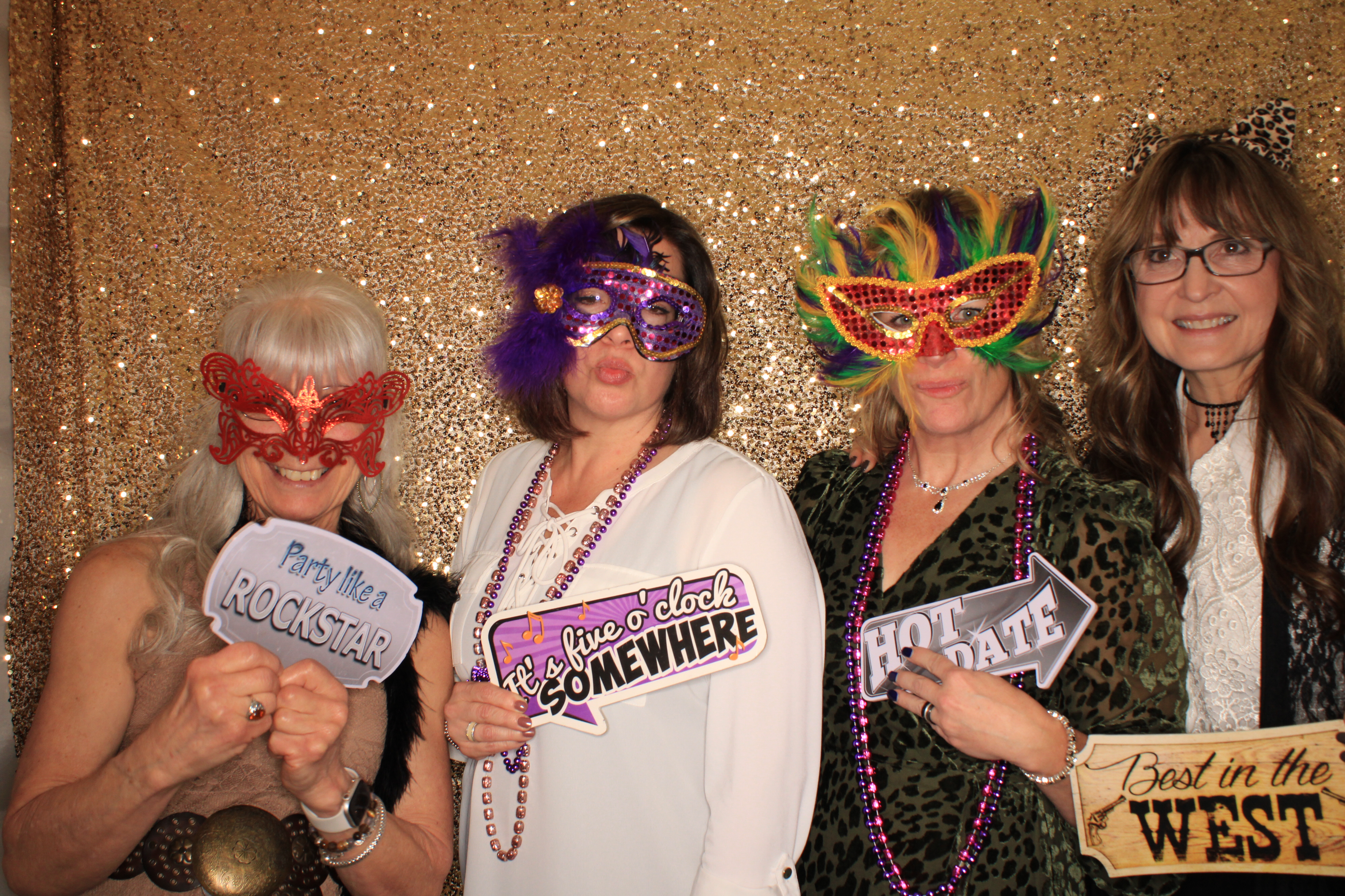 End of Year Celebration | View more photos from the event at gallery.photoboothbillings.com/u/PhotoBoothBillings/End-of-Year-Celebration