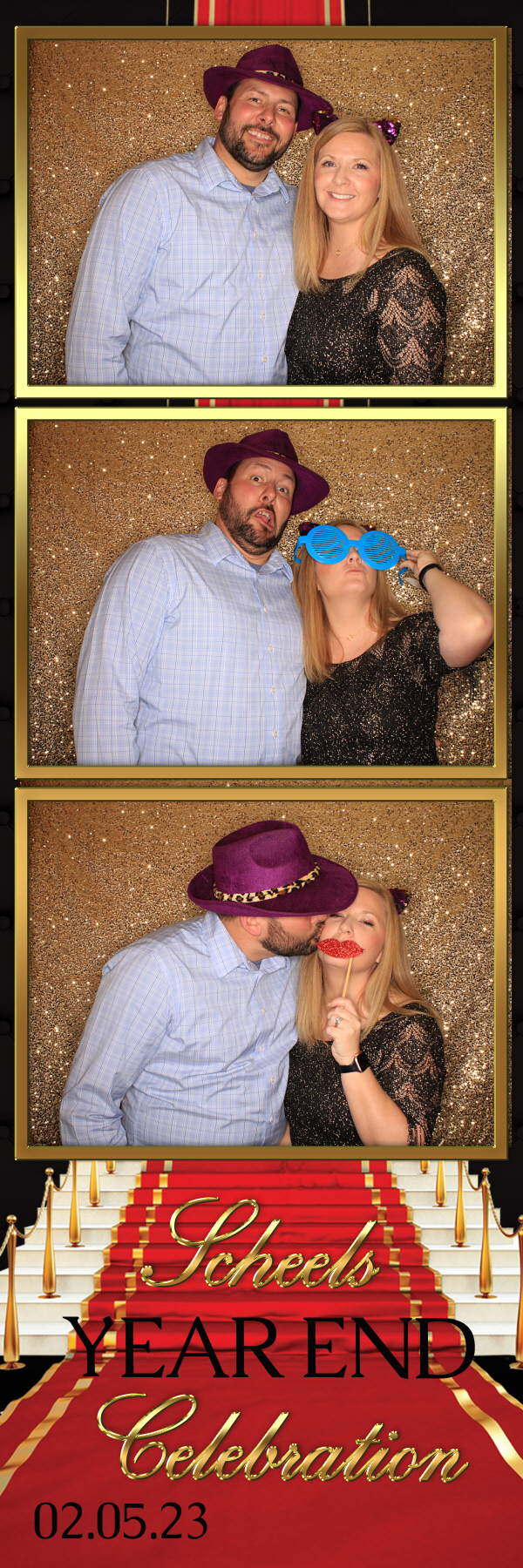 End of Year Celebration | View more photos from the event at gallery.photoboothbillings.com/u/PhotoBoothBillings/End-of-Year-Celebration